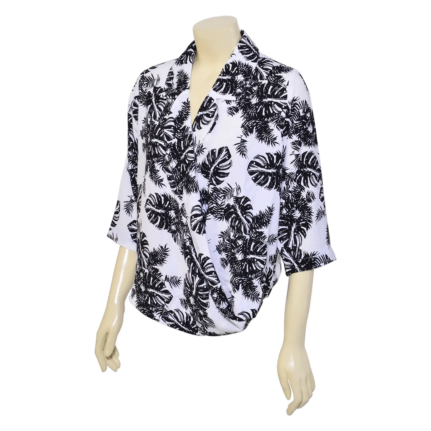 เสื้อเชิ้ตปกซาฟารี แขนสามส่วน Petal Twists - Image 2