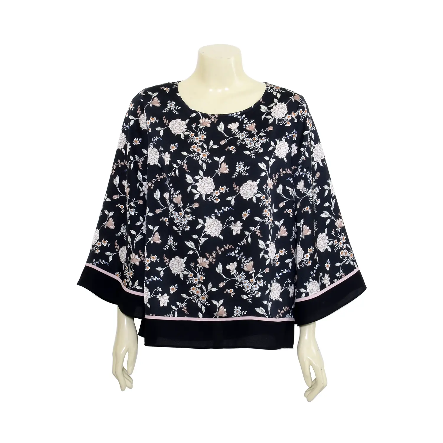 เสื้อสตรีคอปาด แบบสวม แขน 5 ส่วนทรงแขนบาน ผ้าพิมพ์ลายดอกไม้