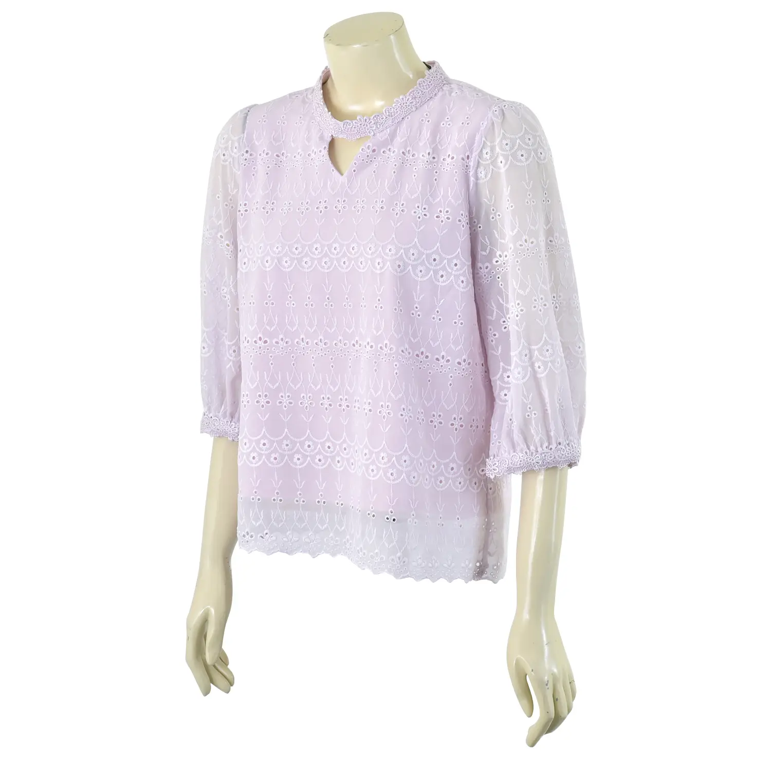 เสื้อสตรีคอตั้งเสริมฐานคอ แขนตุ๊กตายาว 4 ส่วน ผ้าลูกไม้ลายดอกไม้ - Image 2