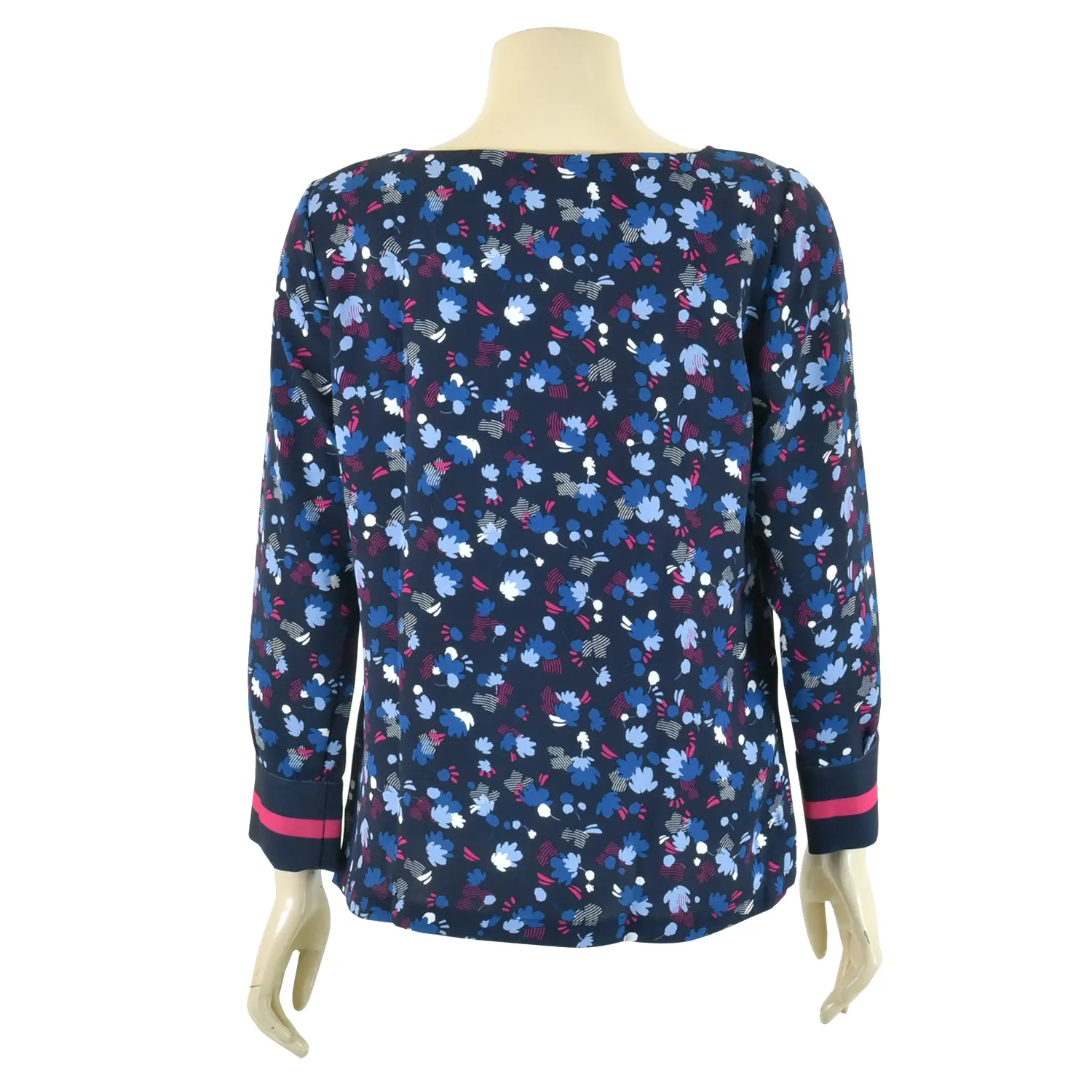 เสื้อสตรีคอกลม แขนยาวดีไซน์เข้าขอบ แขน ผ้าพิมพ์ลายดอกไม้ - Image 3