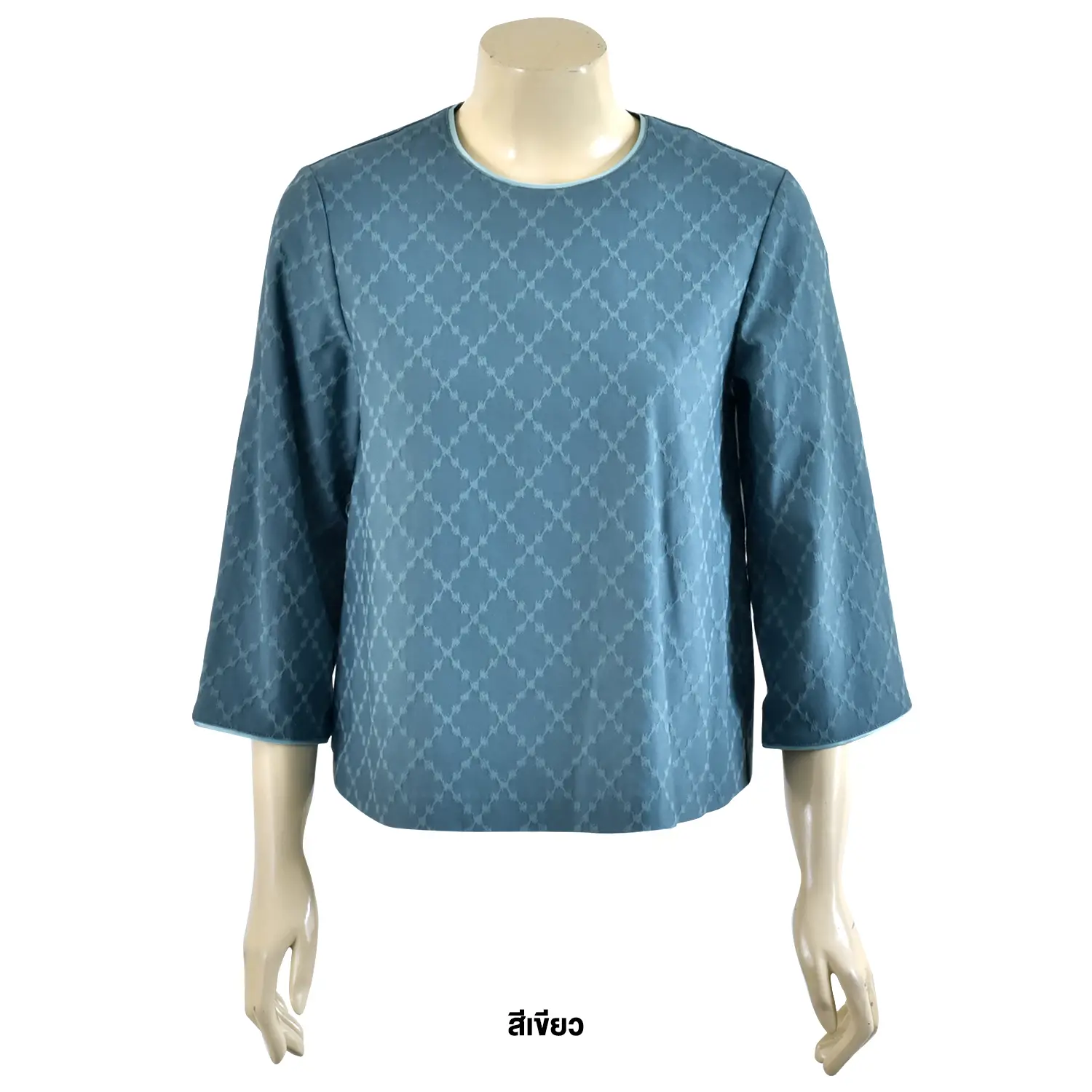 เสื้อสตรีคอกลม แขนยาว 4 ส่วน ผ้าแจ็คการ์ด ทอลายตาราง - Image 2