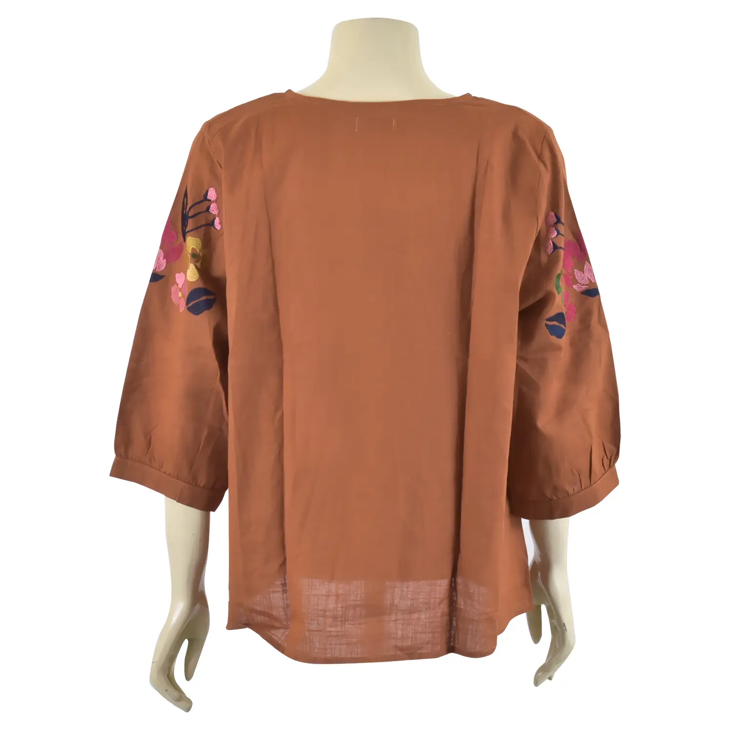 เสื้อสตรีคอกลม แขนยาว 4 ส่วนจั๊มปลายแขน ตกแต่งลายปักรูปดอกไม้ - Image 3