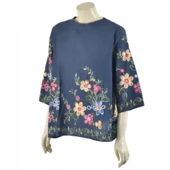 เสื้อสตรีคอกลม แขนยาว 4 ส่วน ตกแต่งลายปัก รูปดอกไม้ - Image 2