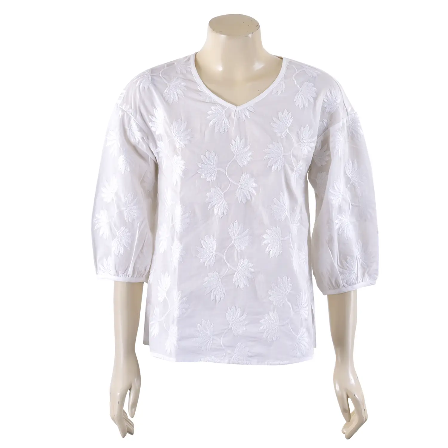 เสื้อสตรีคอวี แขน ทรงบอลลูน 4 ส่วน ปักลายใบไม้ - Image 3