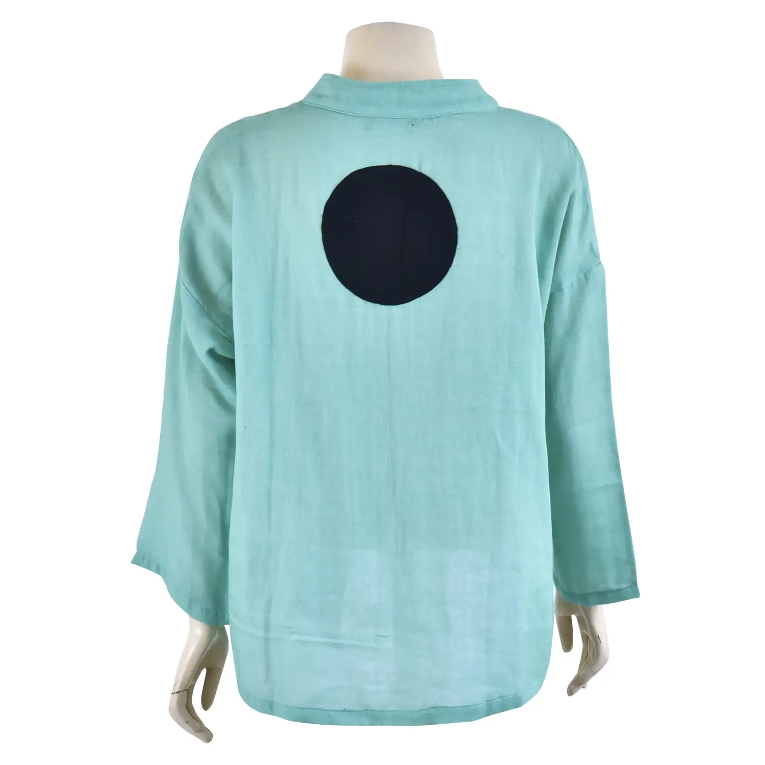 เสื้อสตรีคอตั้ง แขนยาว ทรงกระบอก แต่งชิ้นผ้า รูปวงกลม - Image 3