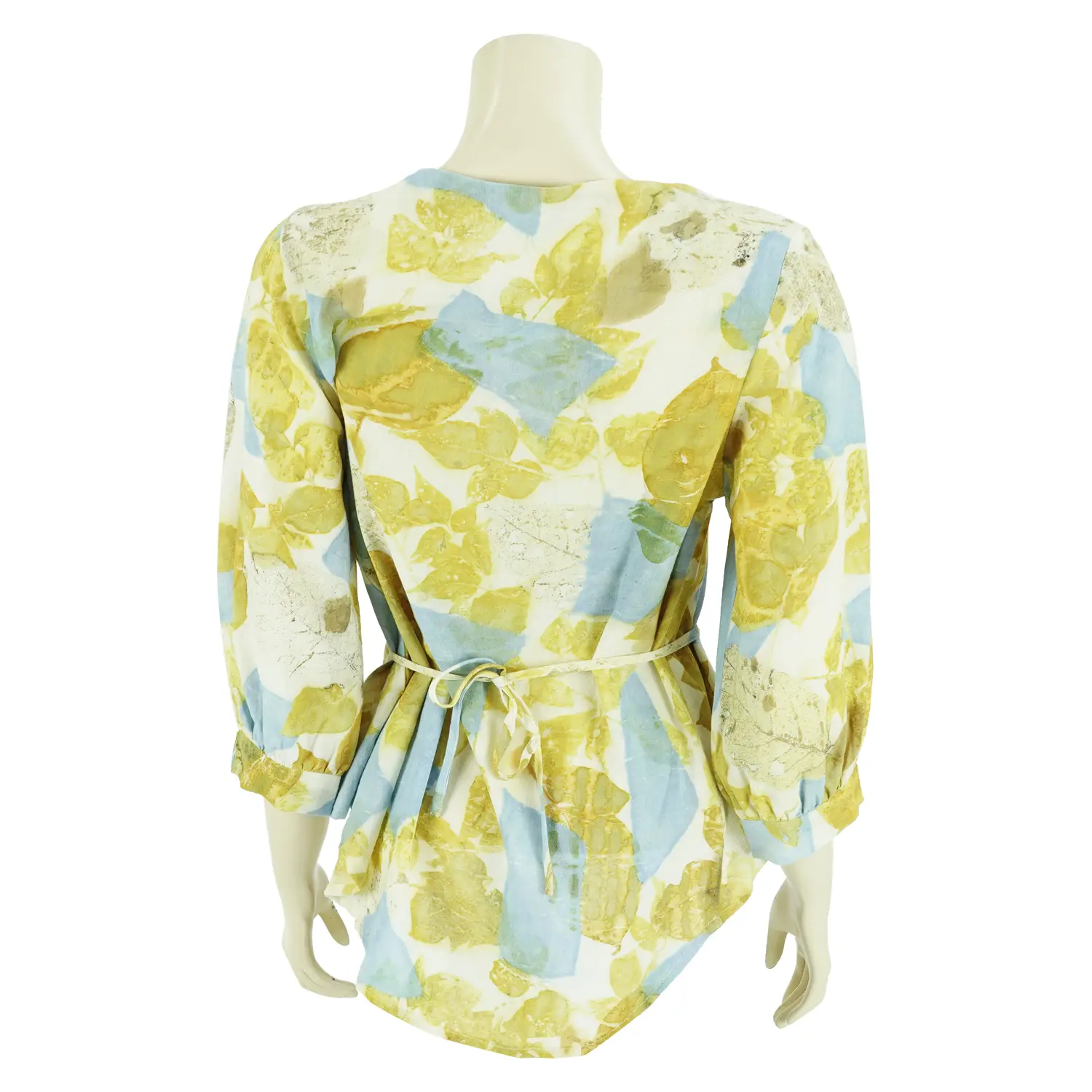 เสื้อสตรีคอกลม แขนบอลลูนยาว 4 ส่วน ผ้าพิมพ์ลายจากใบไม้ - Image 3