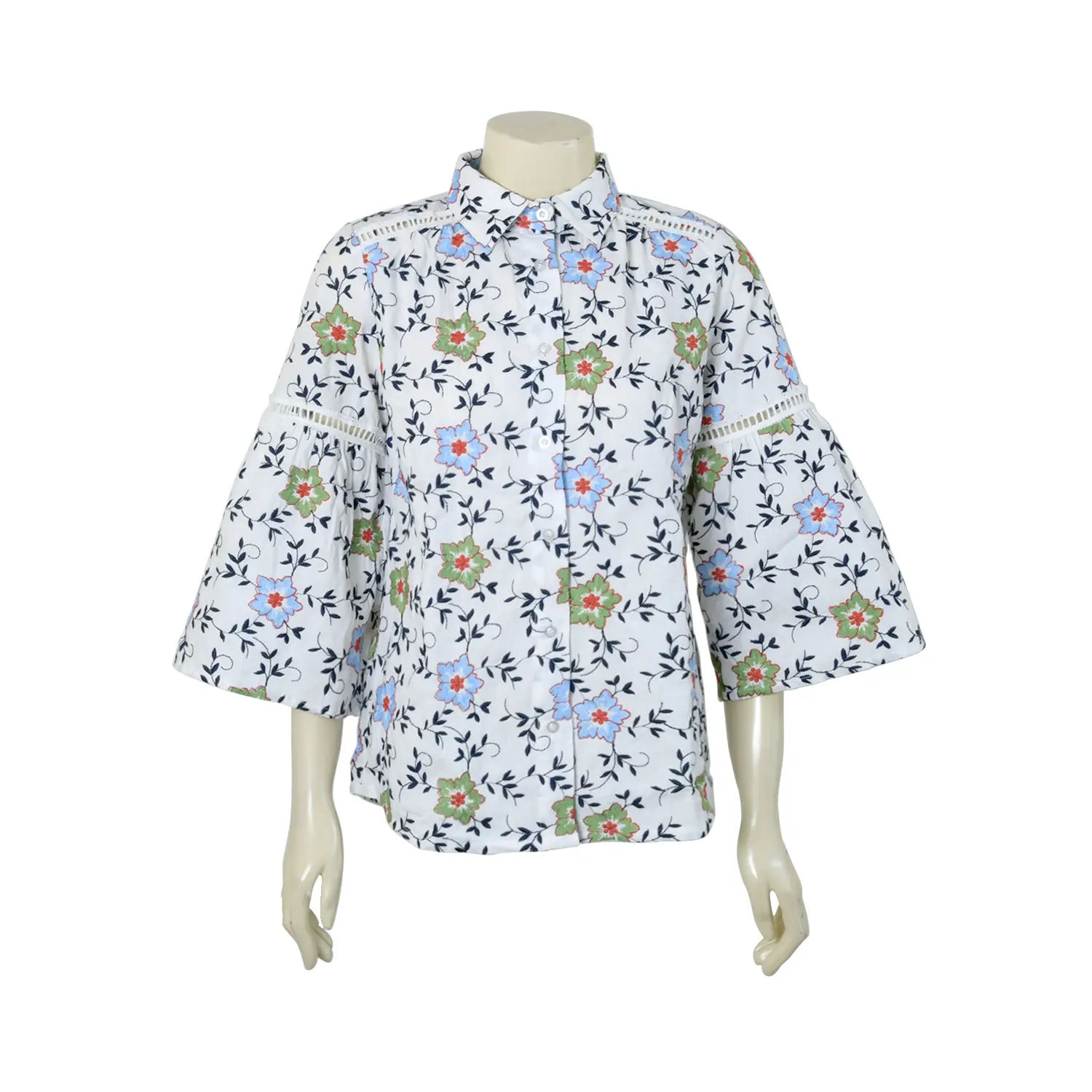เสื้อเชิ้ตแขนกระดิ่ง ผ้าคอตตอนปักลายดอกไม้