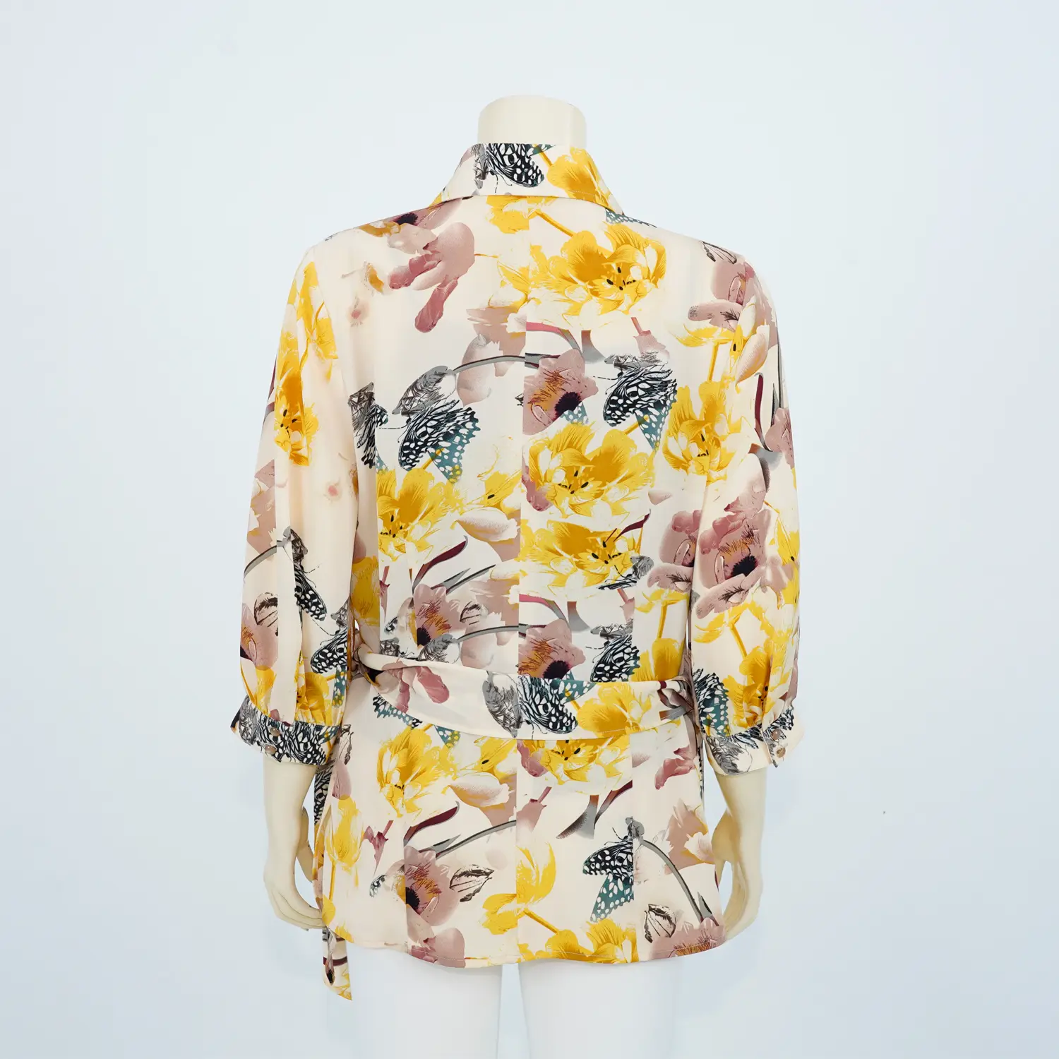 เสื้อเชิ้ตคอปก ผ่าหน้าแบบป้าย แขนบอลลูน เสริมริบบิ้นผูกเอว - Image 3