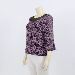 เสื้อคอกลม แขนกระบอก ปลายแขนระบาย ผ้าลูกไม้ฮันน่า ลายดอกไม้ - Image 3