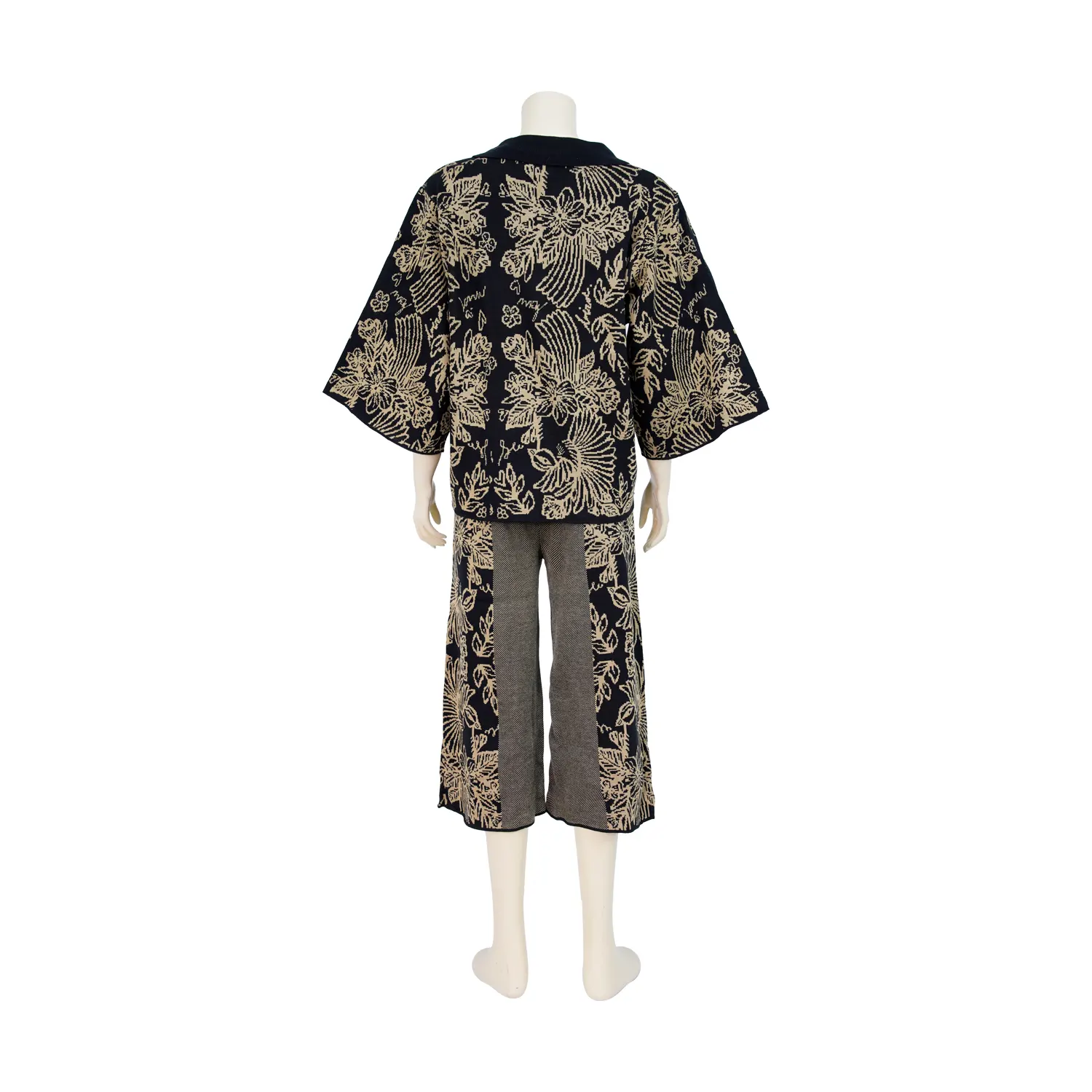 เซตเสื้อคอปก แขนกระบอก และกางเกง ขากระบอก ผ้าทอลาย นกแก้วฟอพัส - Image 2
