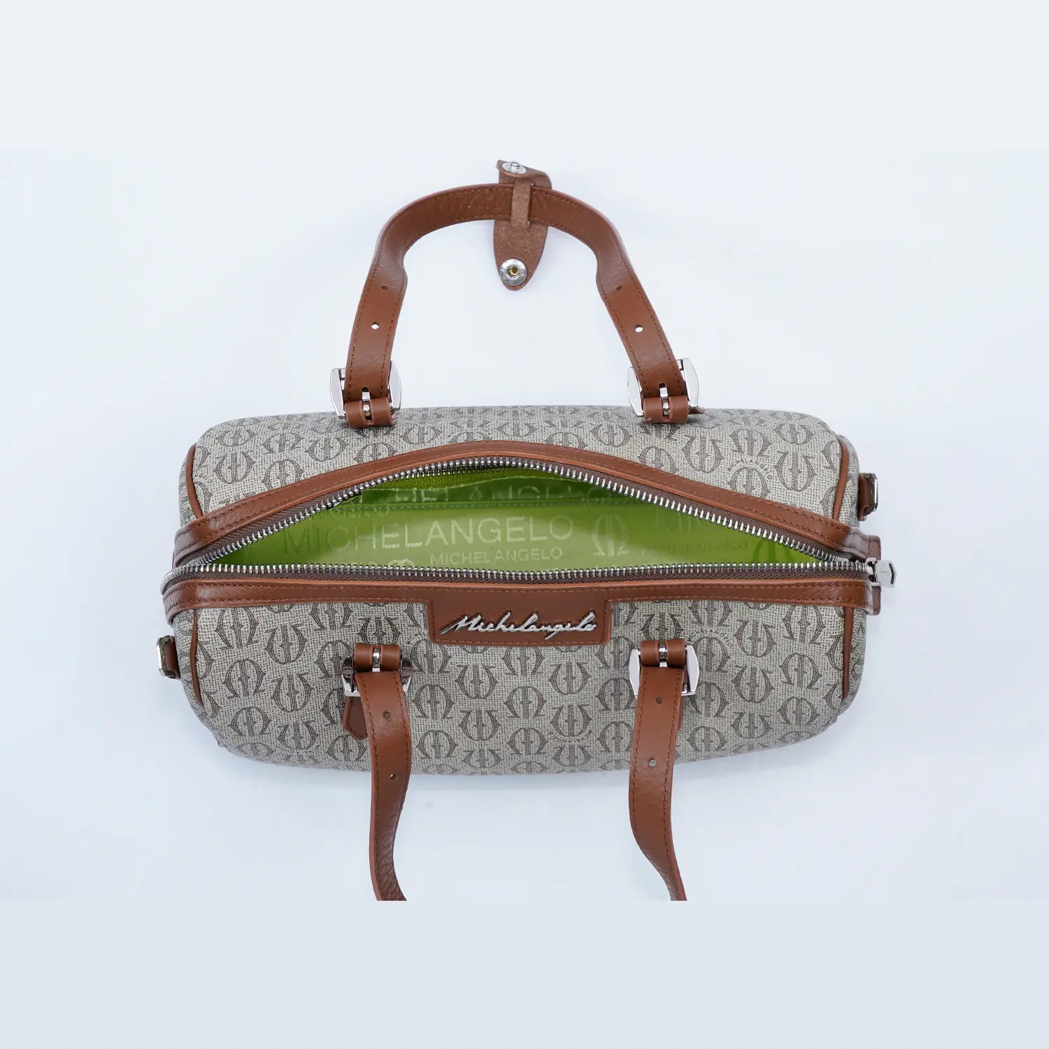 กระเป๋าถือทรง Barrel Bag ลายโมโนแกรม พร้อมสายสะพาย - Image 3