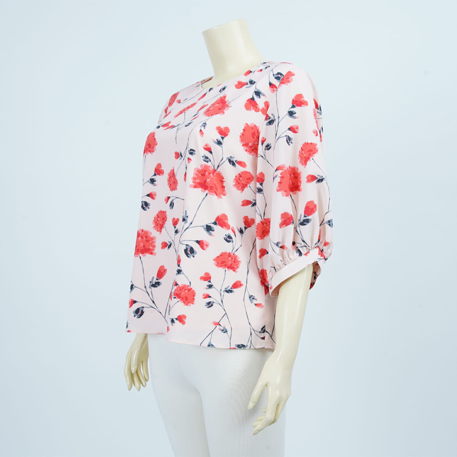เสื้อคอกลม แขนพอง ปลายแขนมุมสามเหลี่ยม ผ้าลายดอกไม้ - Image 2