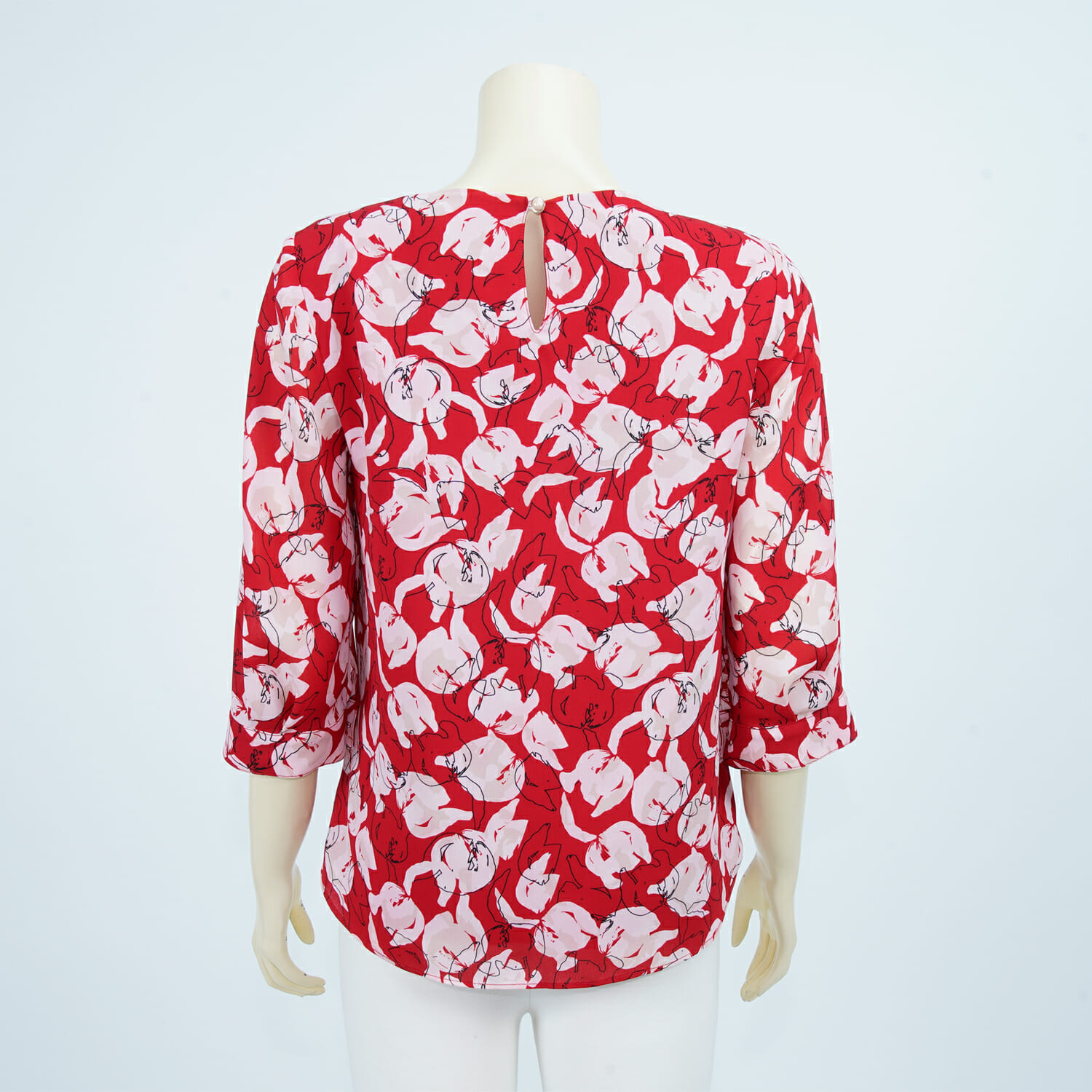 เสื้อคอปาด แขนกระบอก ยาว 4 ส่วน ผ้าลายกราฟิก - Image 3