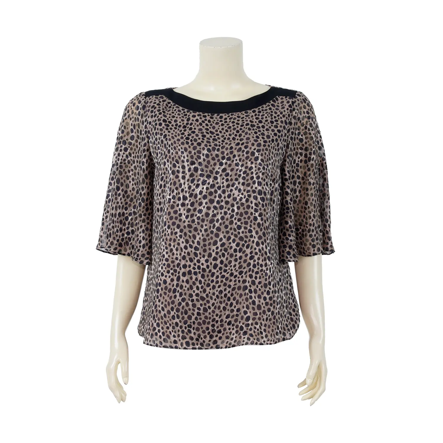 เสื้อคอปาด แขนบาน ผ้าลายเสือดาว