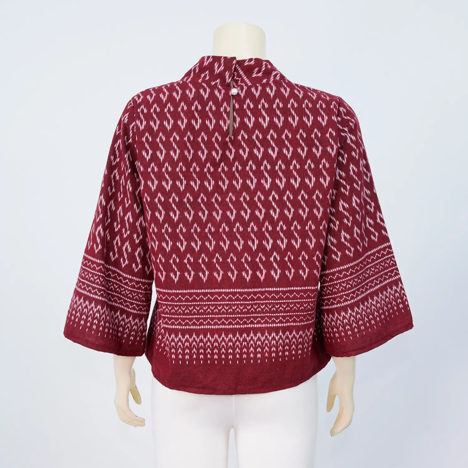 เสื้อคอตั้ง แขนบานยาว 5 ส่วน ผ้าฝ้ายลายไทย - Image 3
