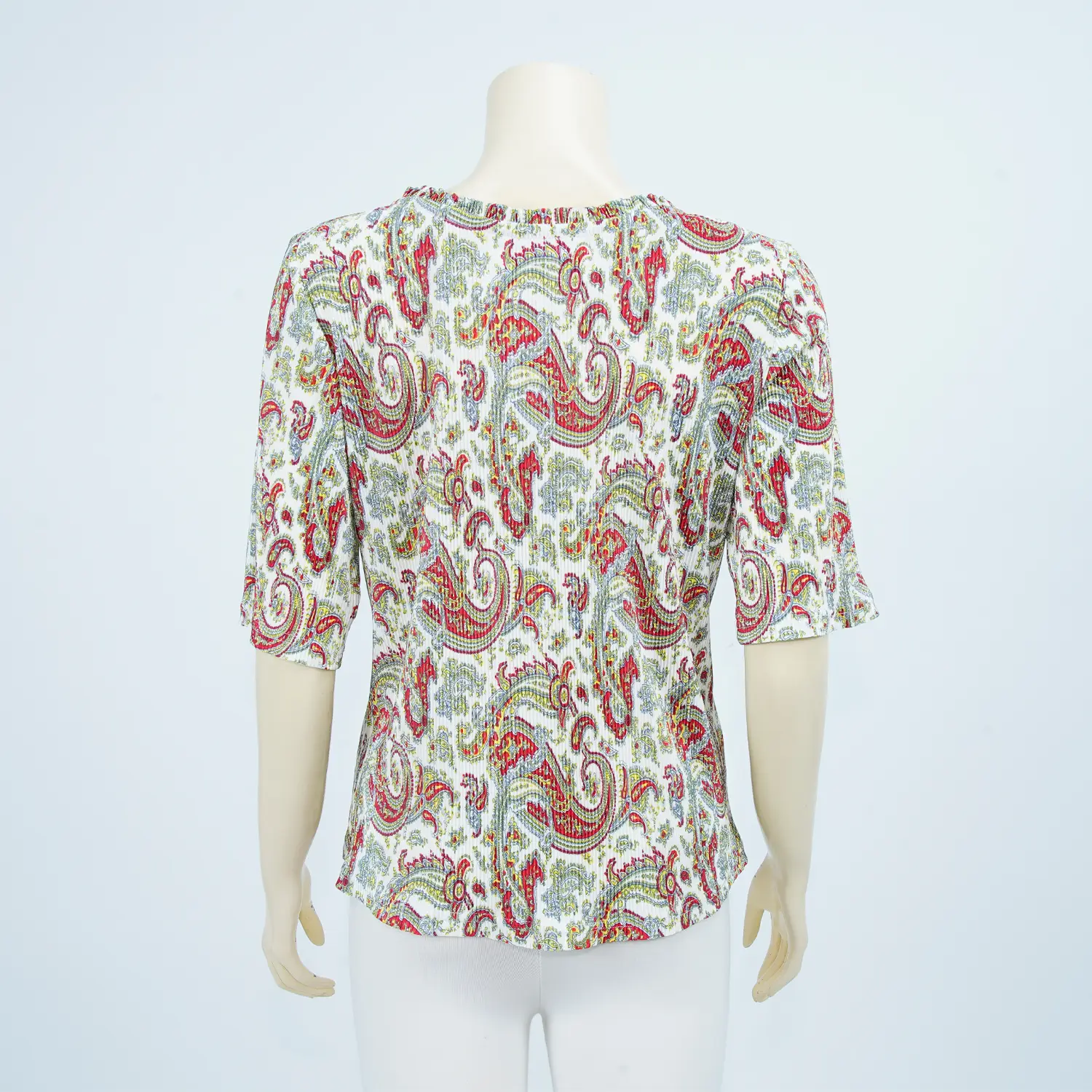 เสื้อคอกลม แขน 3 ส่วน ผ้าแฟนซีพลีท ลายกราฟิกสไตล์วินเทจ - Image 2