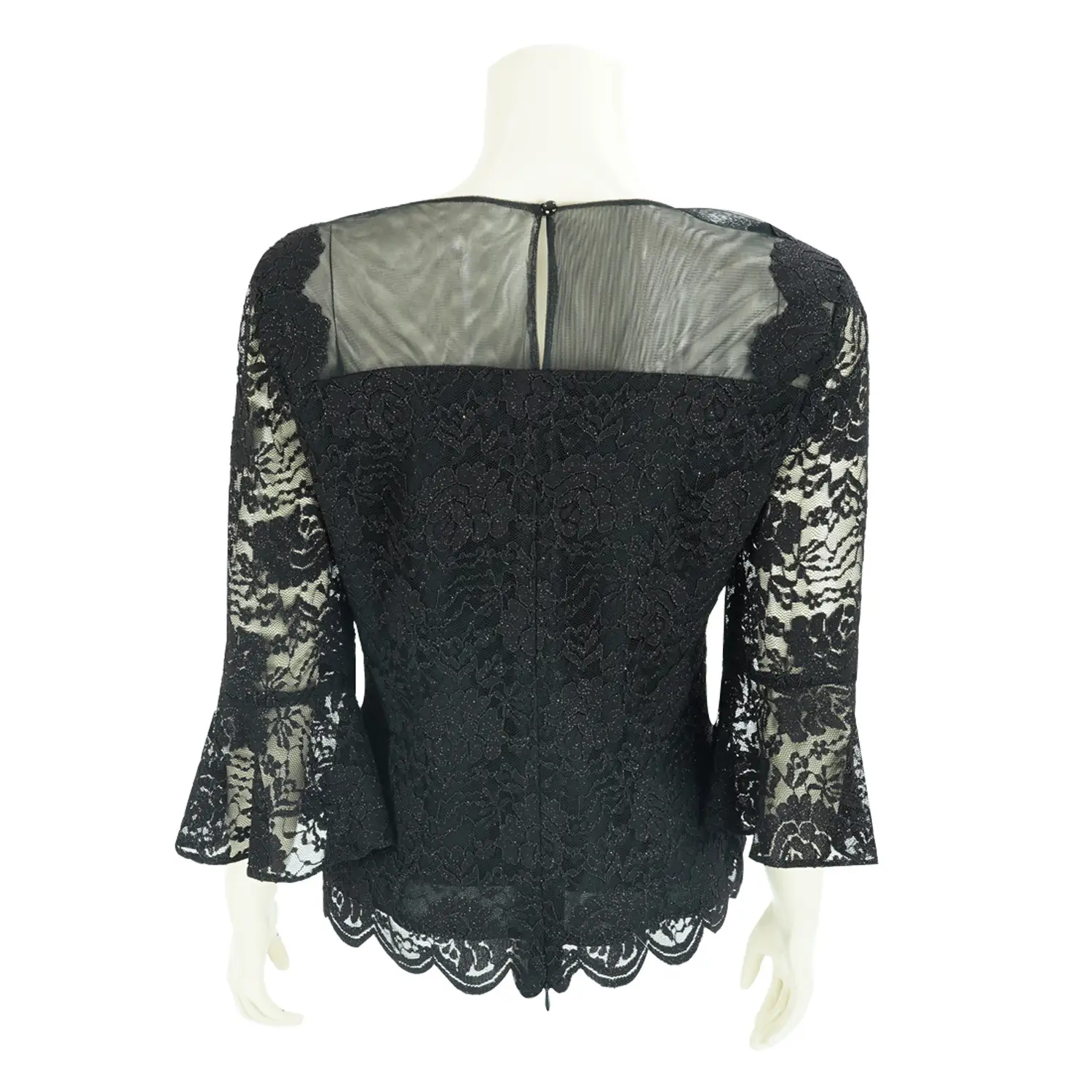 เสื้อสตรีคอกลม แขนกระบอก ตัดต่อปลายแขนระบายยาว 4 ส่วน ผ้าลูกไม้แฟนซีลายดอกไม้ - Image 4