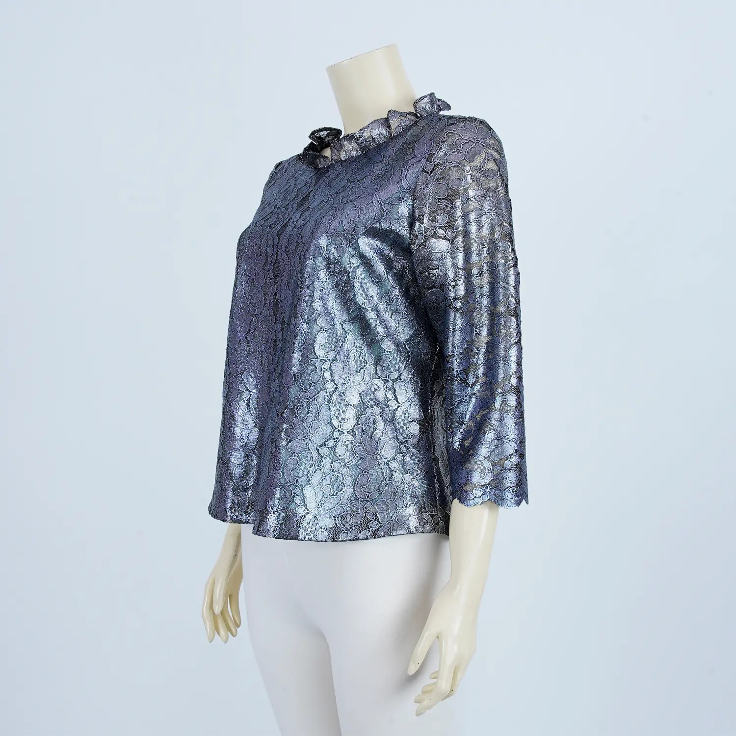 เสื้อคอกลม เสริมขอบคอตั้งระบาย แขนกระบอก ผ้าลูกไม้แฟนซี - Image 3