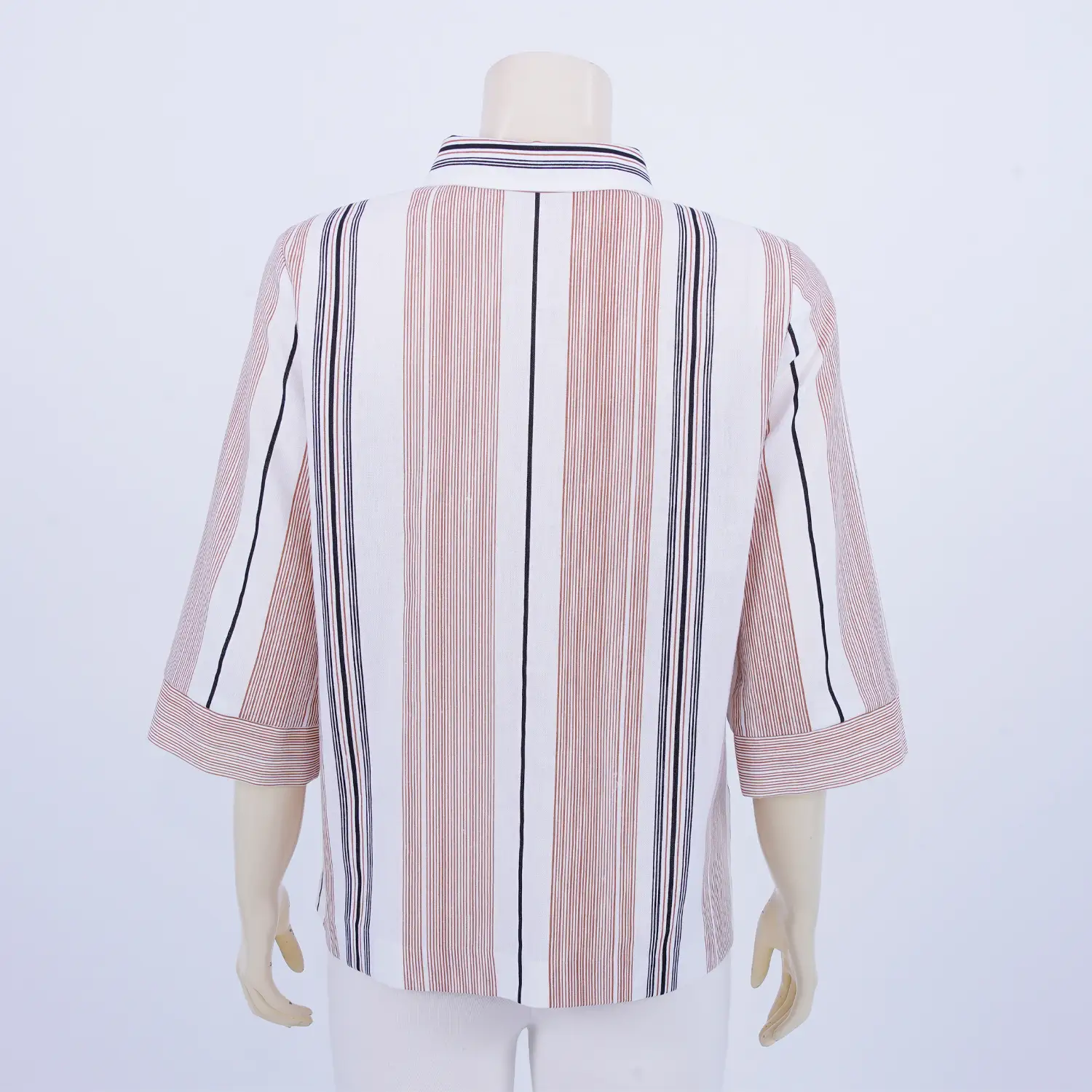 เสื้อคอปก แขนกระบอก ผ้าดีไซน์ลายทาง - Image 2