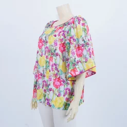 เสื้อคอปาด แขนบาน ยาว 3 ส่วน ผ้าซาติน ลายดอกไม้หลากสี - Image 3
