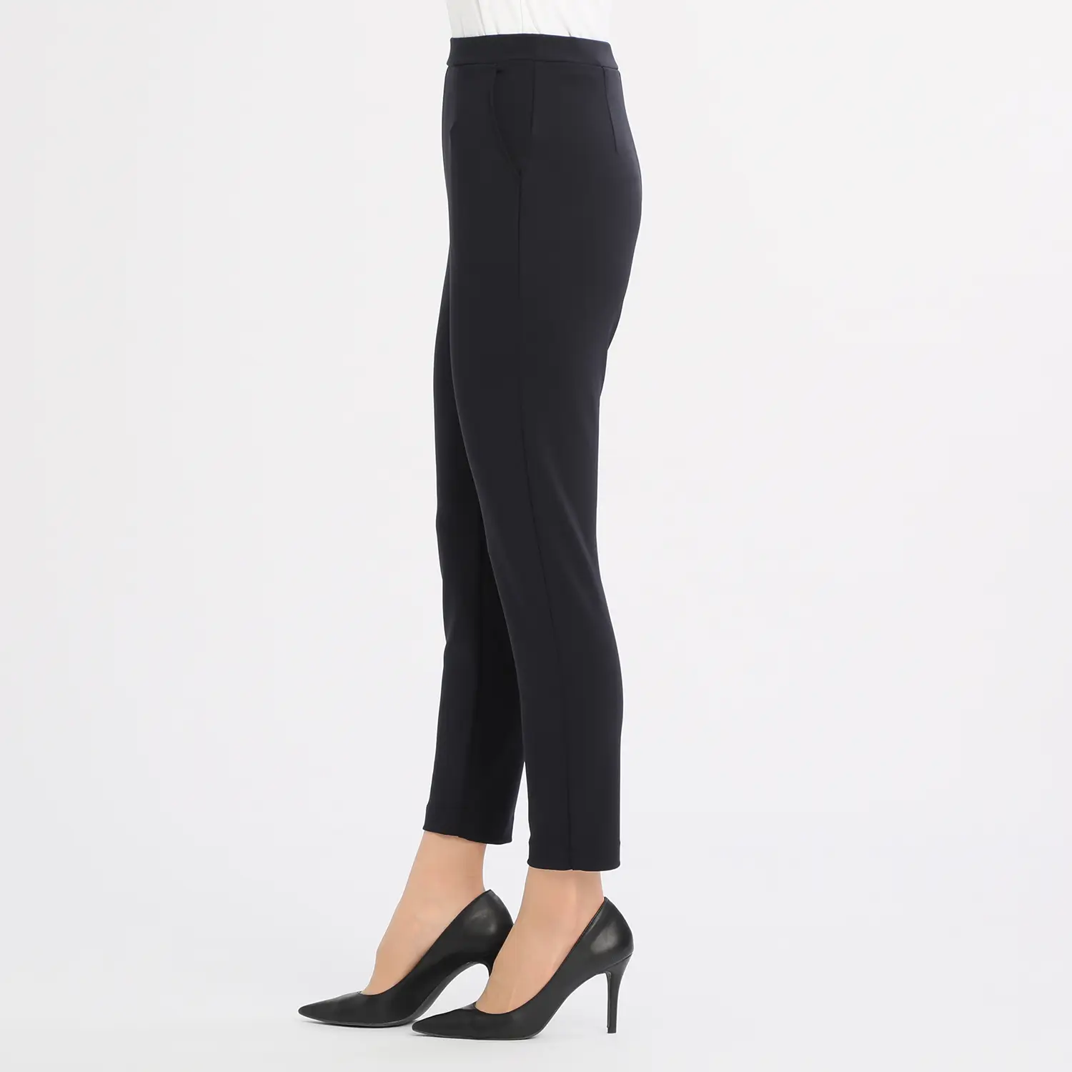 กางเกงขาแปดส่วน ทรง Tapered - Image 4
