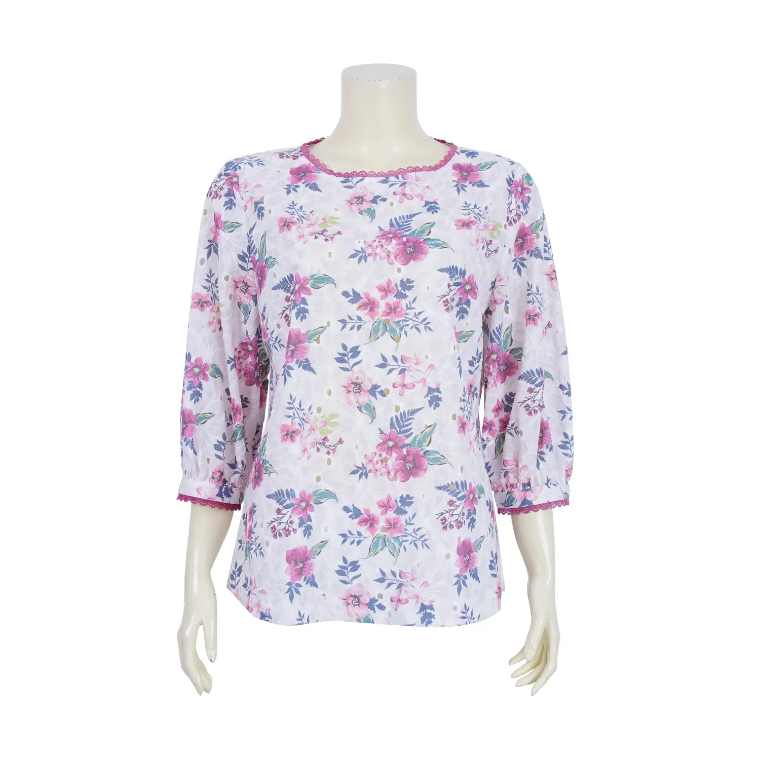 เสื้อคอกลม แขนพองยาว 4 ส่วน ผ้าคอตตอน ปักฉลุลายดอกไม้