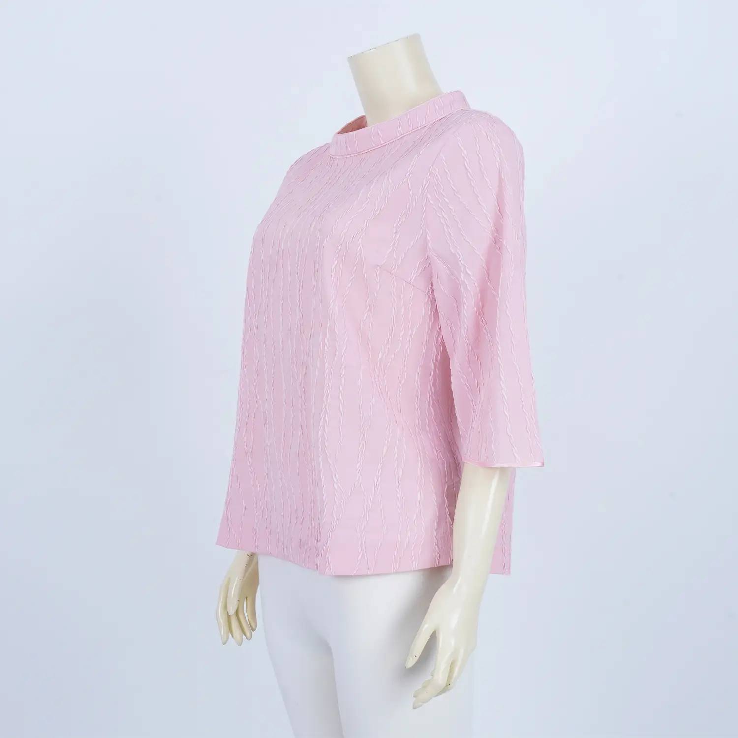 เสื้อคอตั้ง แขนยาว 4 ส่วน ผ้าแจ็คการ์ด ลายเส้นโค้งเกลียว - Image 2