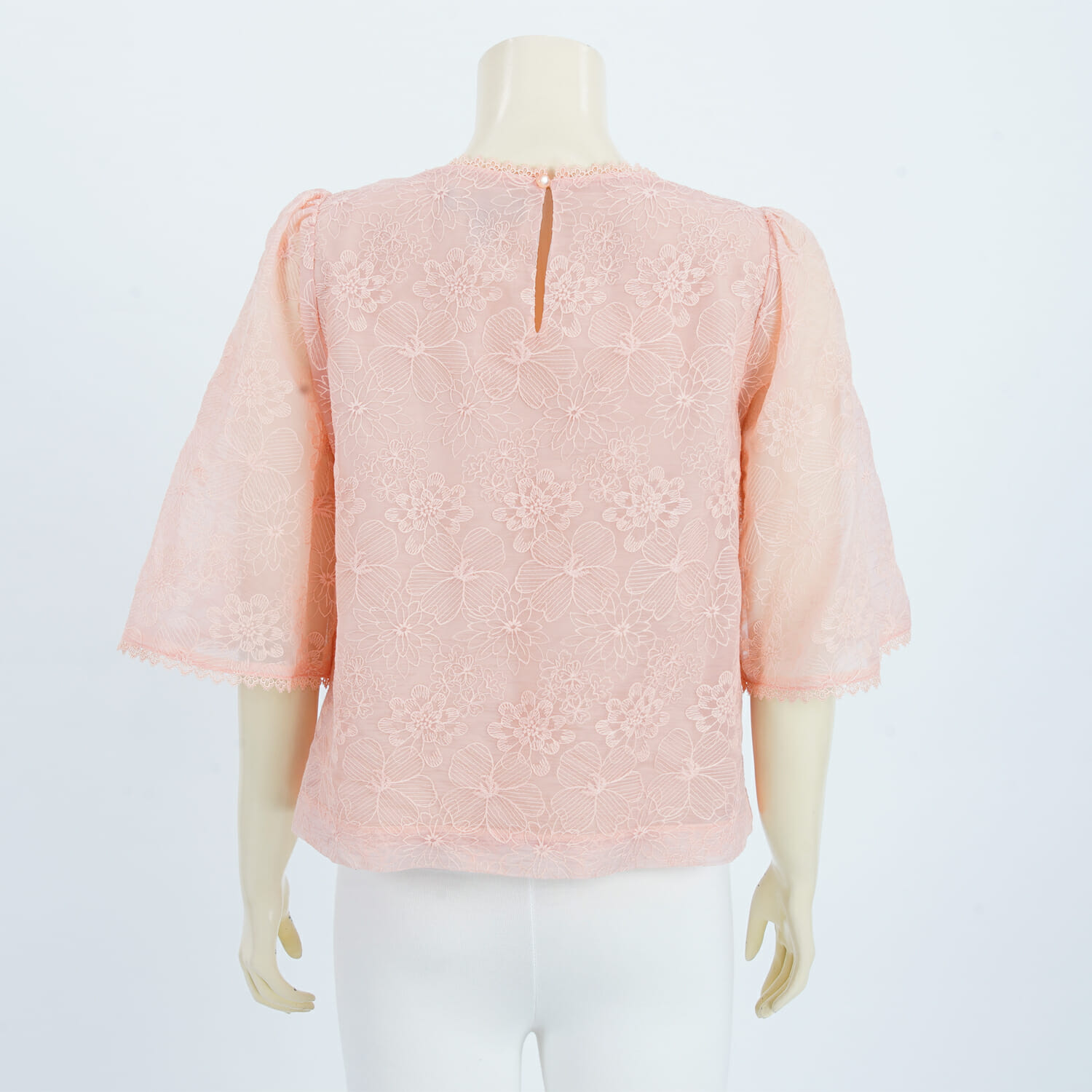 เสื้อคอกลม แขนกระดิ่ง ผ้าชีฟองปักลายดอกไม้ - Image 3