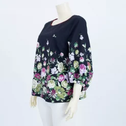 เสื้อคอปาด แขนบอลลูน ผ้าซาติน ลายดอกไม้ - Image 2