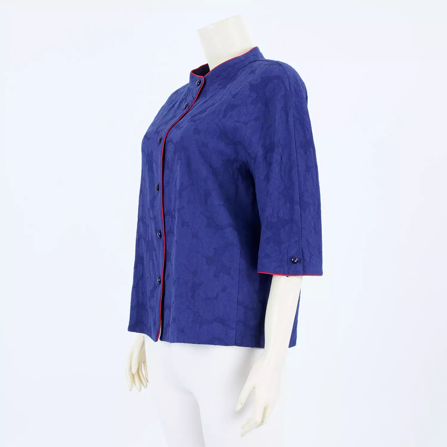เสื้อคอตั้ง แขนในตัว ยาว 4 ส่วน ผ้าแจ็คการ์ด ทอลายดอกไม้Itokin Boutique - Image 2