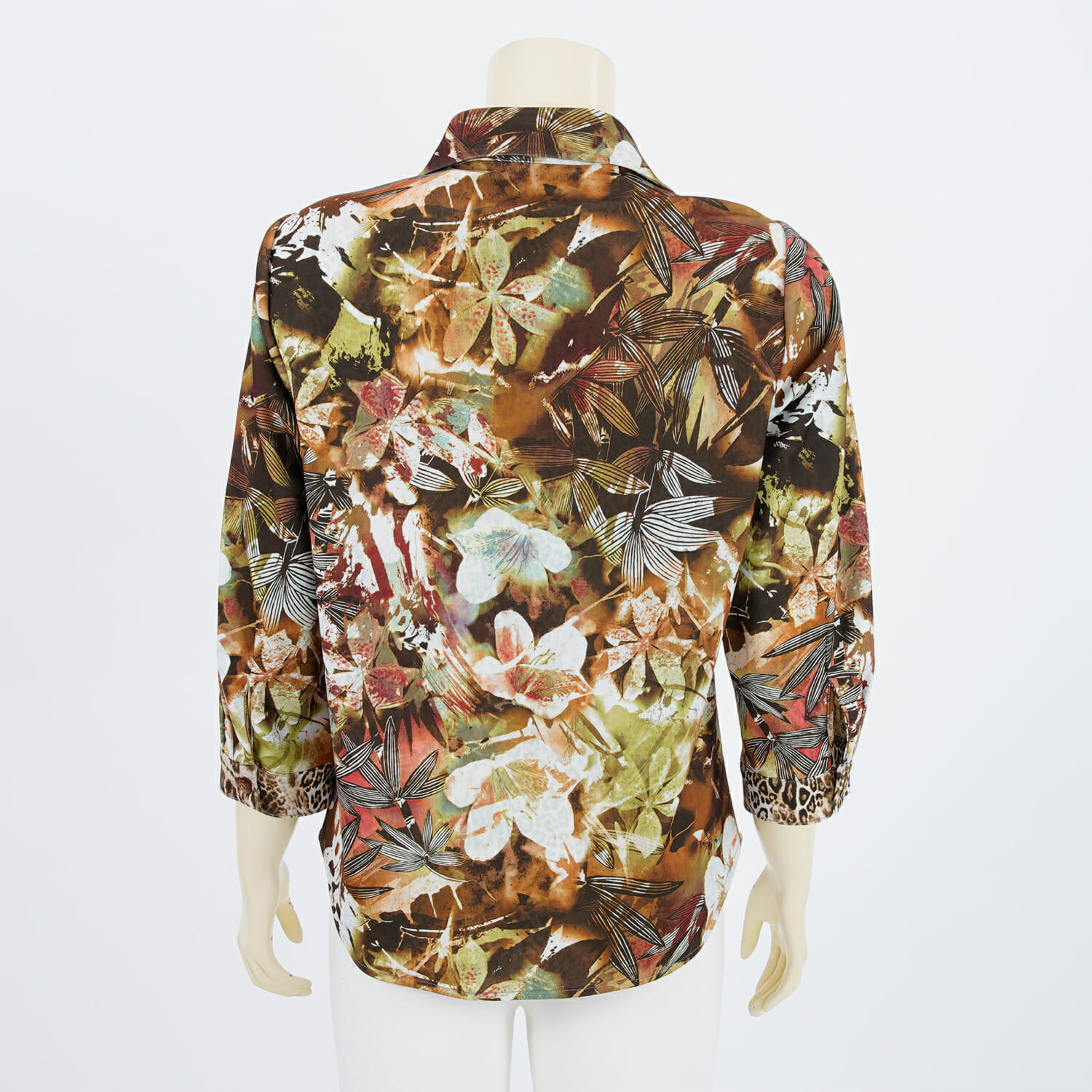 เสื้อเชิ้ต แขนยาว 4 ส่วน ผ้าลายเสือดาว และดอกไม้ - Image 2