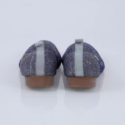 รองเท้าส้นเตี้ย รุ่น The Casual ลายไทย สีกรมท่า - Image 4