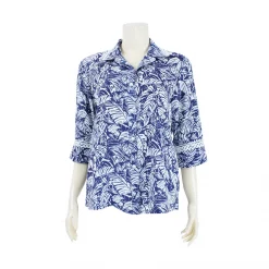 เสื้อเชิ้ตแต่งลูกไม้ แขนกระบอกยาว 3 ส่วน  ผ้าพิมพ์ลายใบไม้