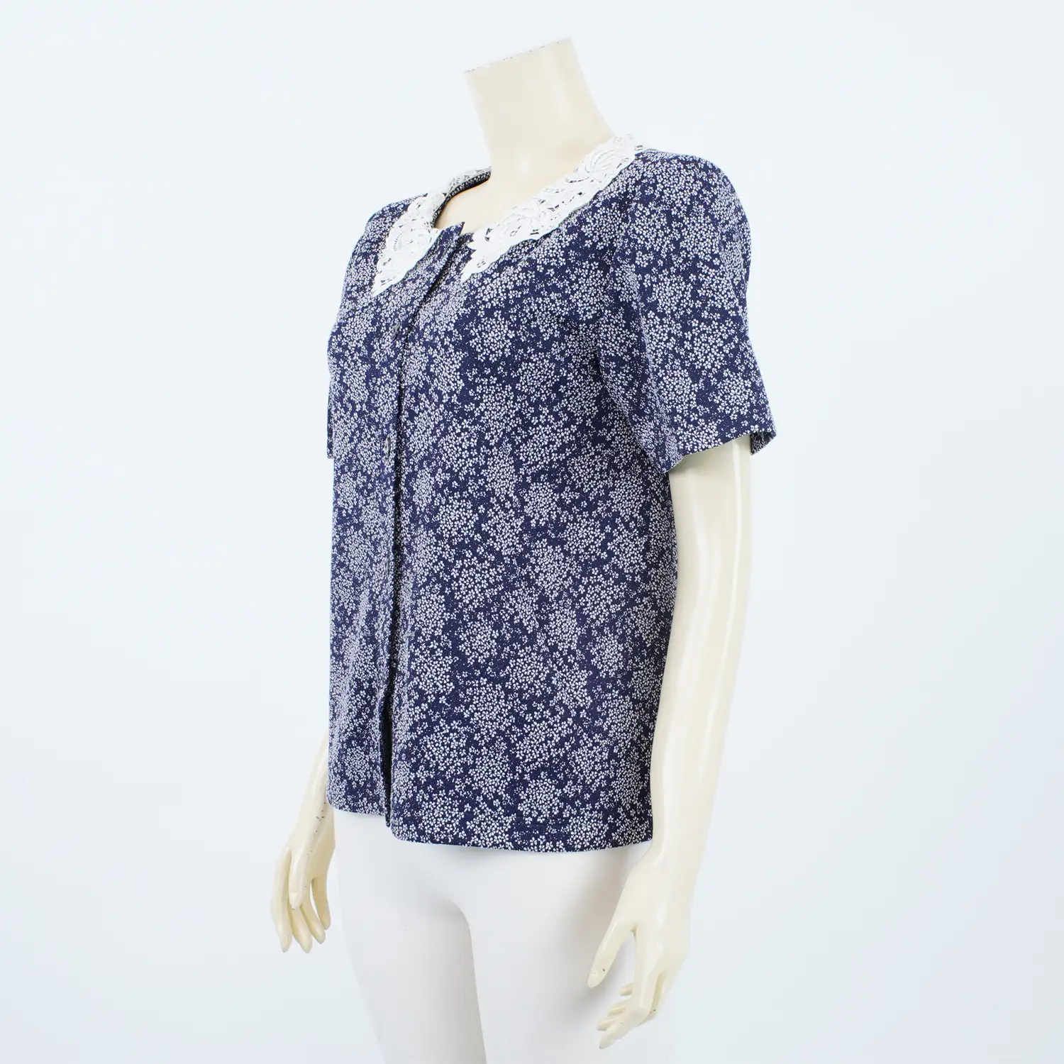 เสื้อคอกลม แต่งปกลูกไม้ แขนสั้น ผ้าทอลายสไตล์วินเทจ - Image 2