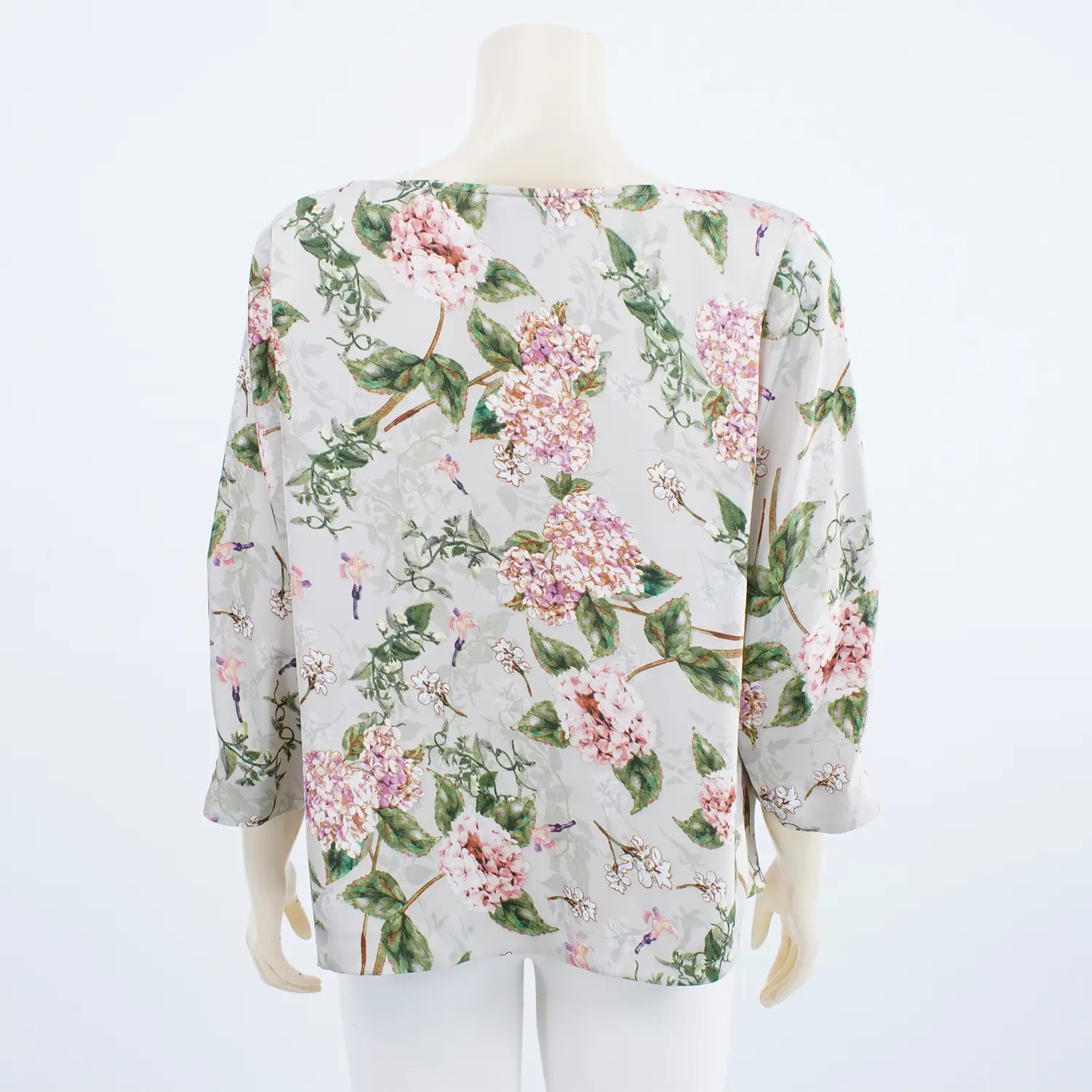 เสื้อคอถ่วง แขนพองยาว 4 ส่วน ผ้าลายดอกไม้และใบไม้ - Image 2