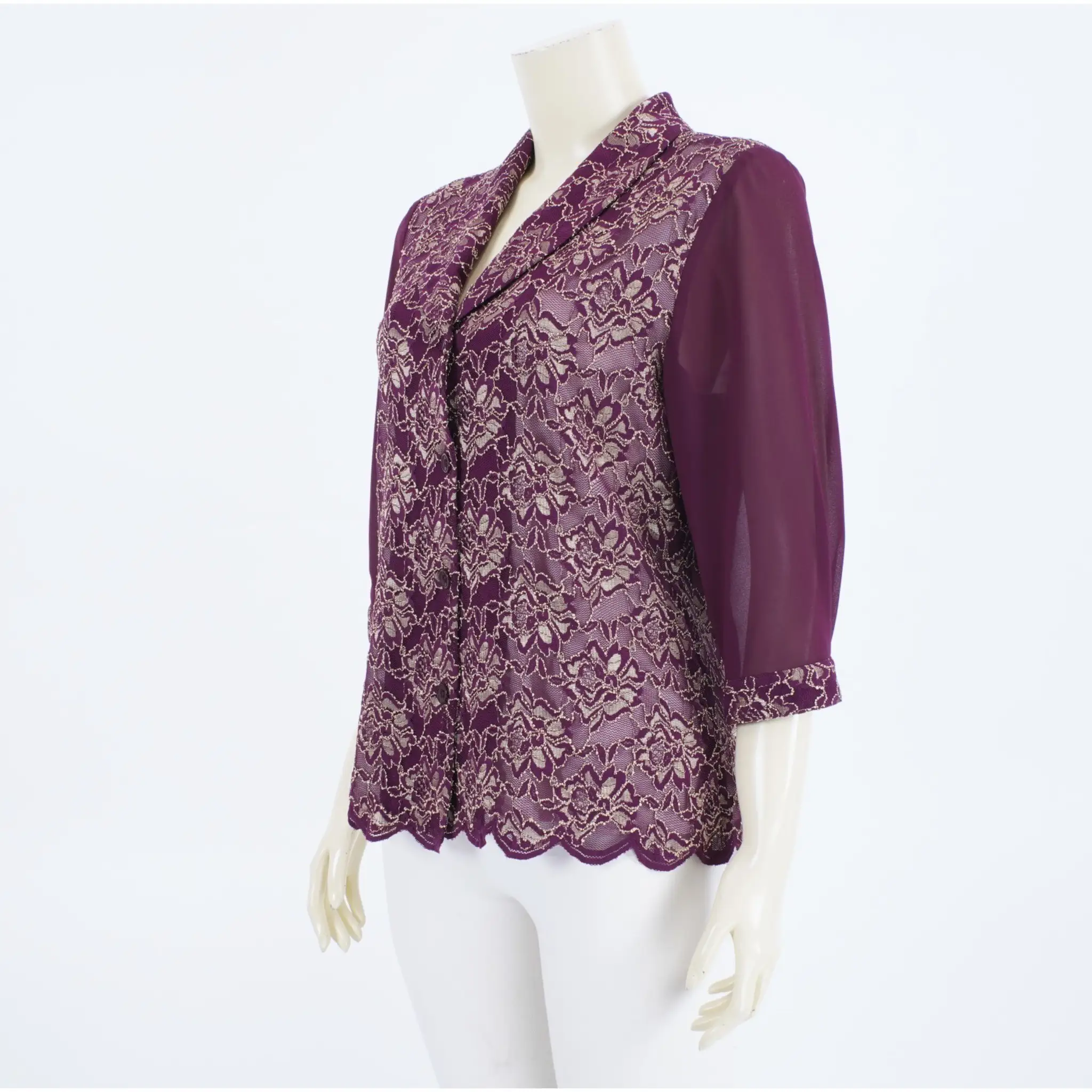 เสื้อเชิ้ต แขน 4 ส่วน ปลายแขนจับจีบ ผ้าลูกไม้ราเชล ลายดอกไม้ - Image 4