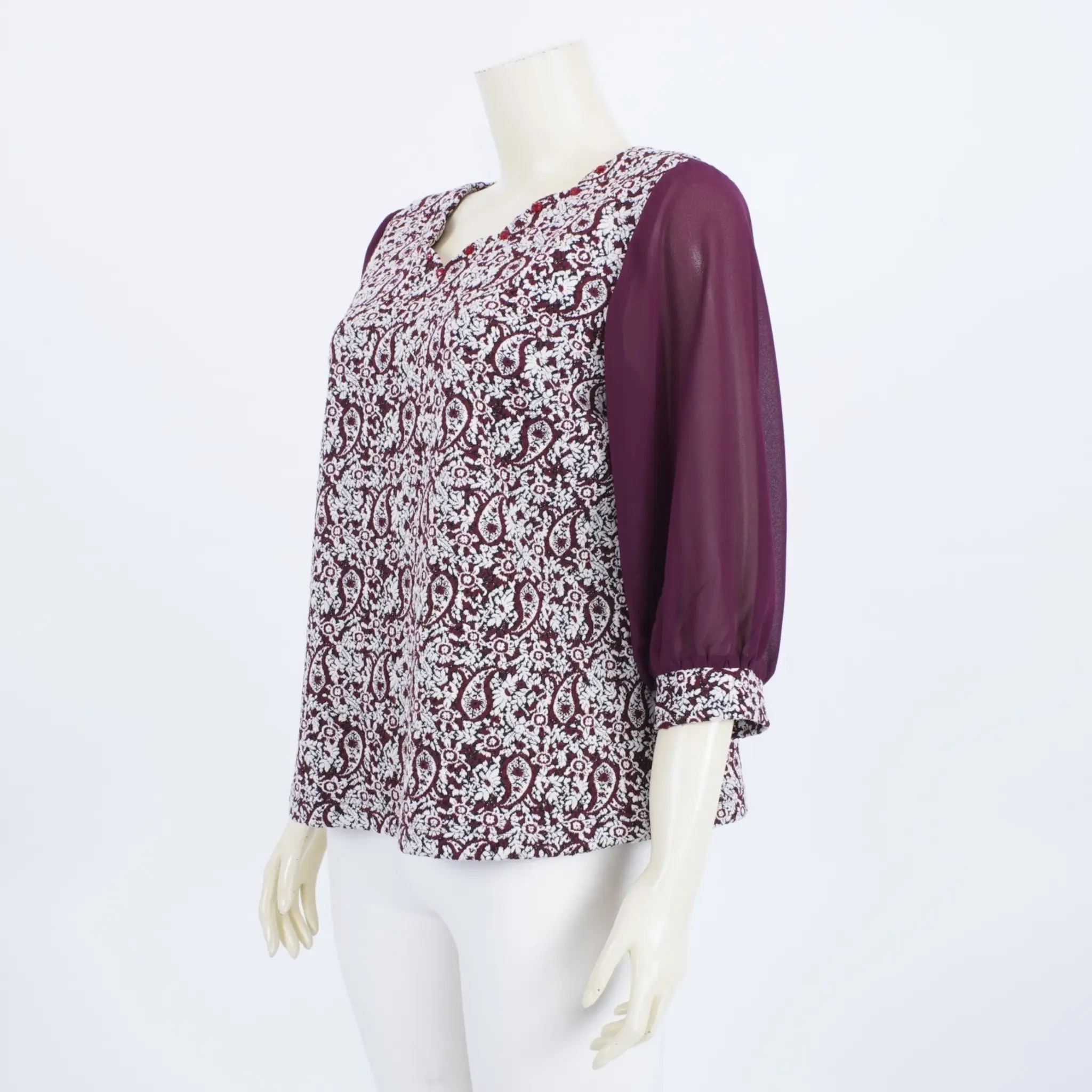 เสื้อคอวี แขน 4 ส่วน รูดปลายแขนพอง ผ้าสปันจ์สูทติ้ง ทอลายเพสลีย์ - Image 3
