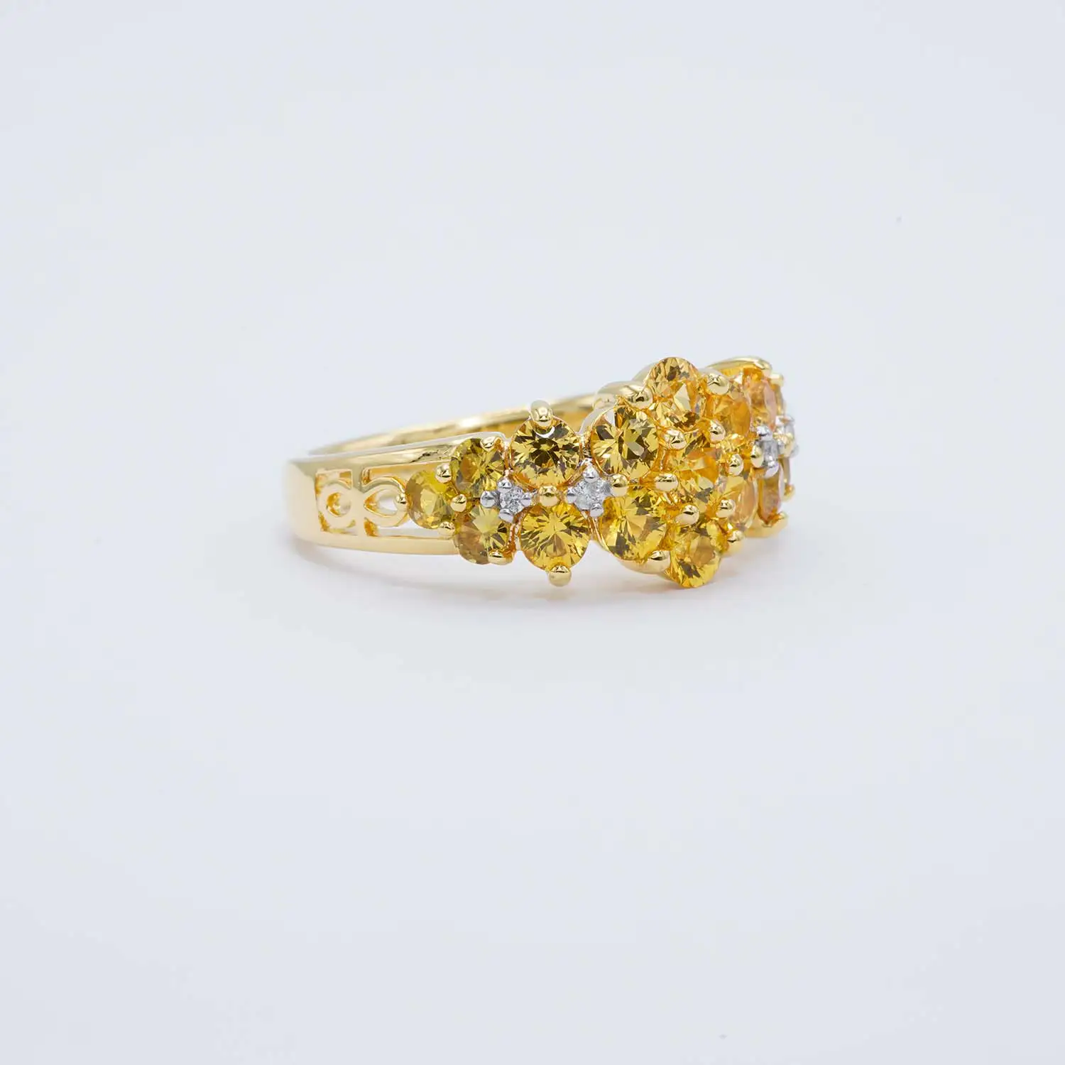 แหวนเงิน925 ชุบทอง18K ประดับบุษราคัม ซองเจีย และเพชรสีขาว ดีไซน์ Gold&Good Luck
