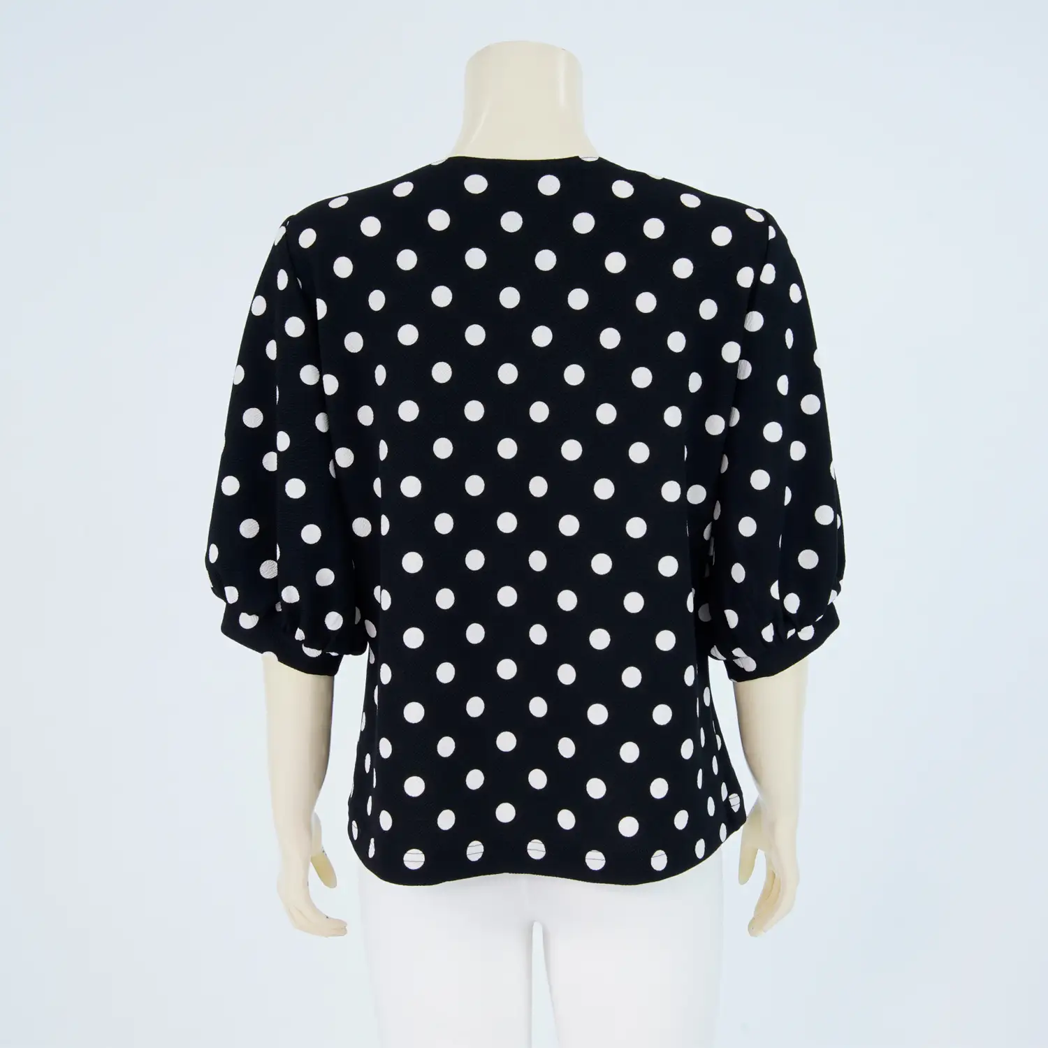 เสื้อคอปาด แขนพอง 3 ส่วน ผ้าลายจุด - Image 3