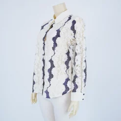 เสื้อเชิ้ต  แขนยาวทรงกระบอก ผ้าลูกไม้ลายดอกไม้ - Image 3