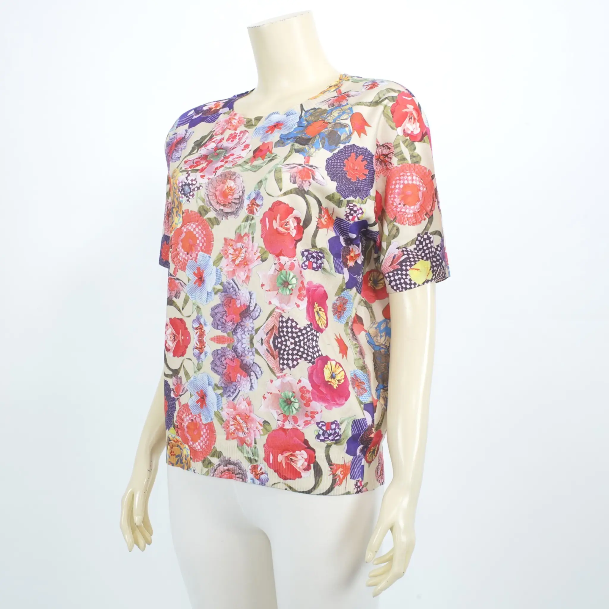 เสื้อคอกลม แขนสั้นแร็กแลน ผ้ายืดลายกราฟิก - Image 4