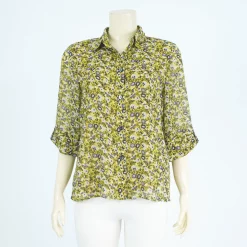 เสื้อเชิ้ต แขน 4 ส่วน ผ้าลายดอกไม้