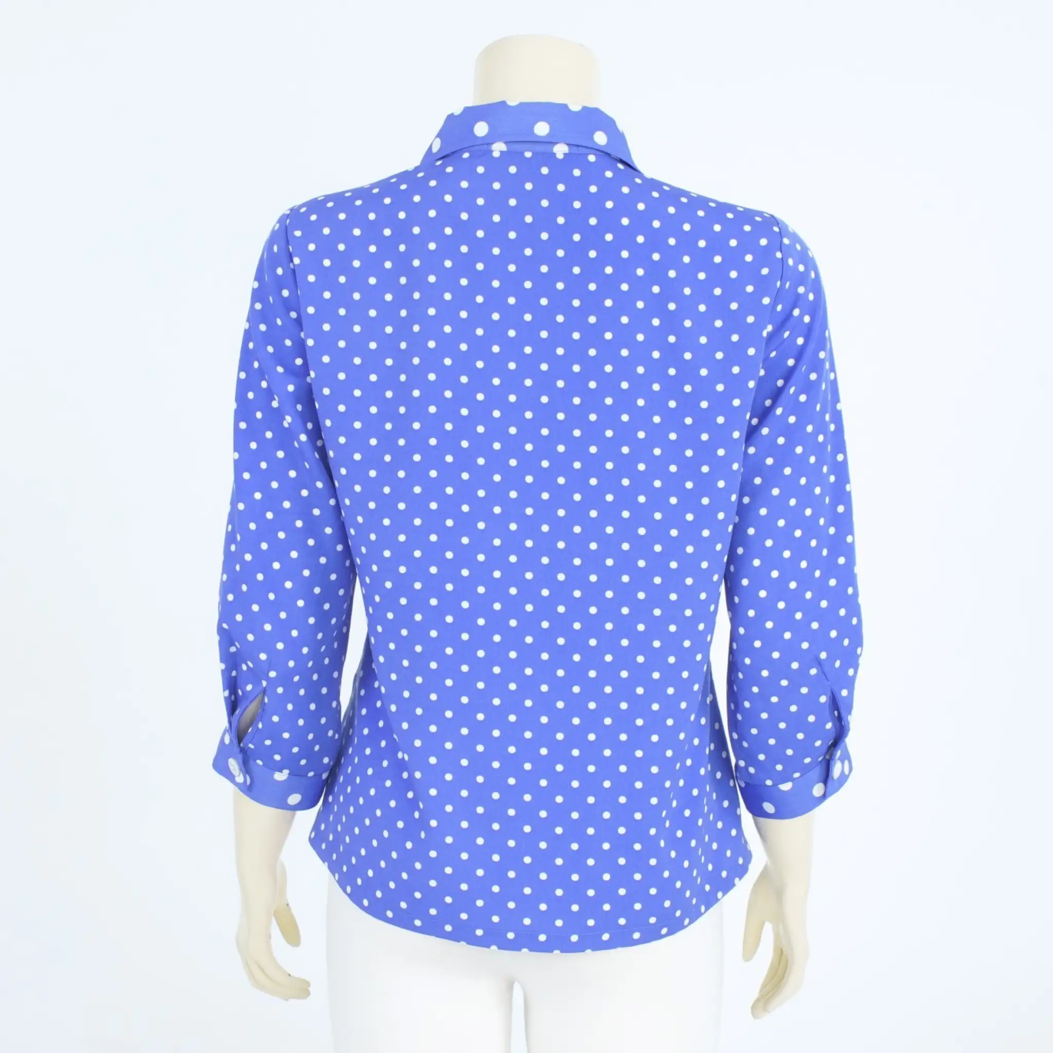 เสื้อเชิ้ต แขนกระบอก ยาว 4 ส่วน ผ้าลายจุด - Image 3
