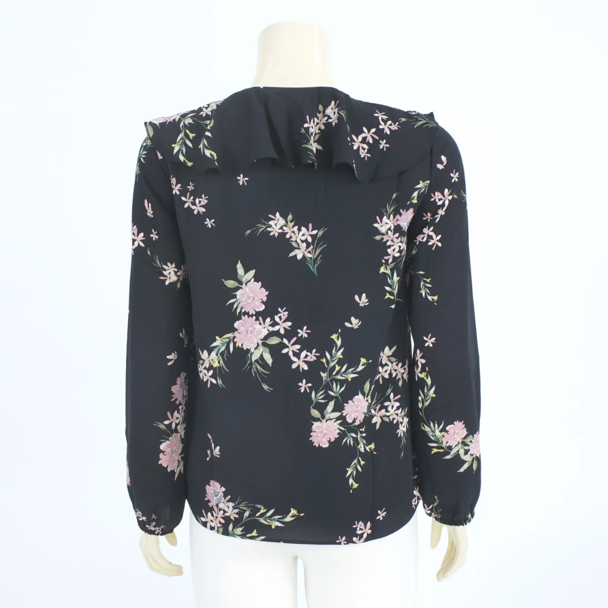 เสื้อคอวีแต่งระบาย แขนยาว ผ้าลายดอกไม้ - Image 2
