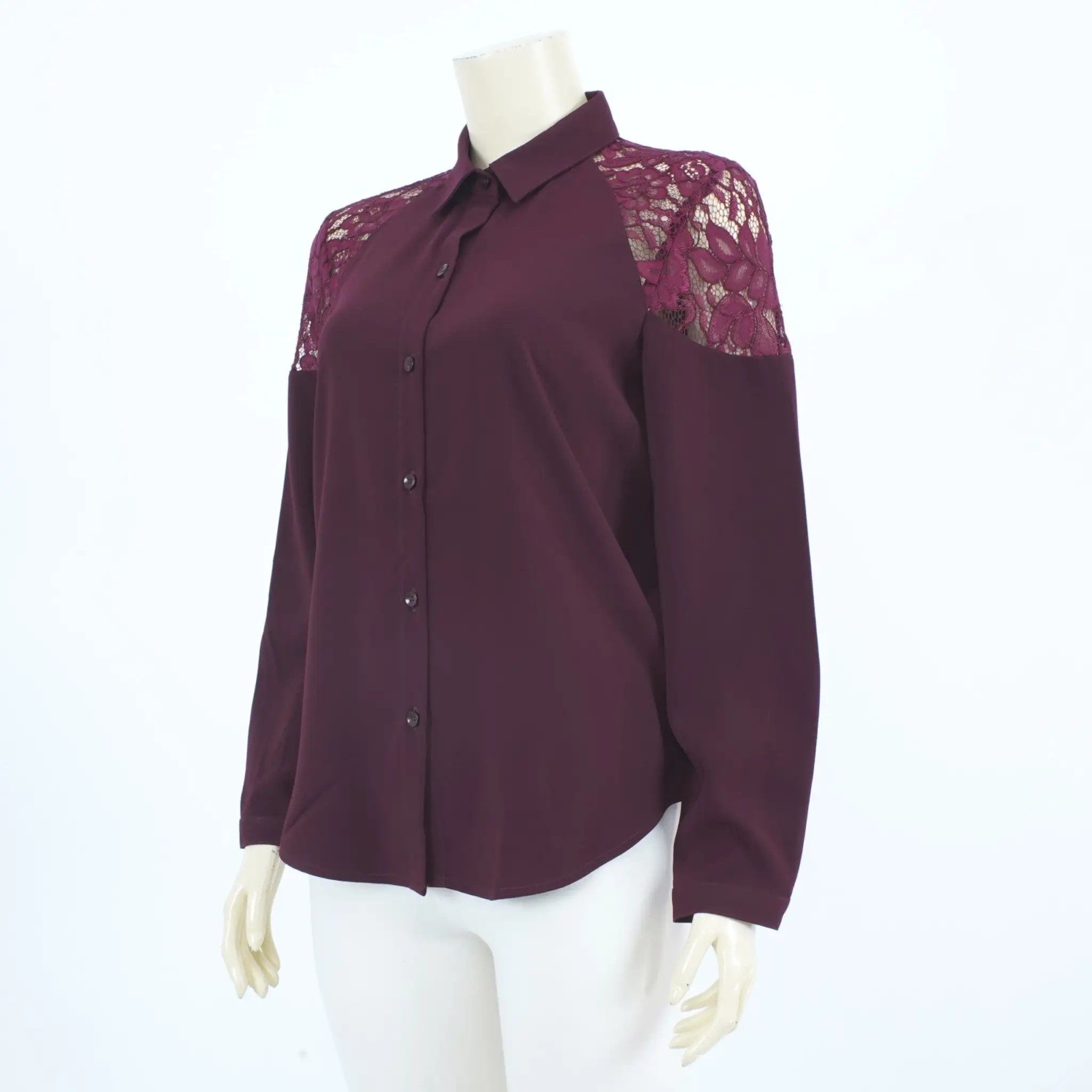 เสื้อเชิ้ต แขนยาว ทวิสต์ปลายแขน ตัดต่อผ้าลูกไม้บริเวณไหล่ - Image 2