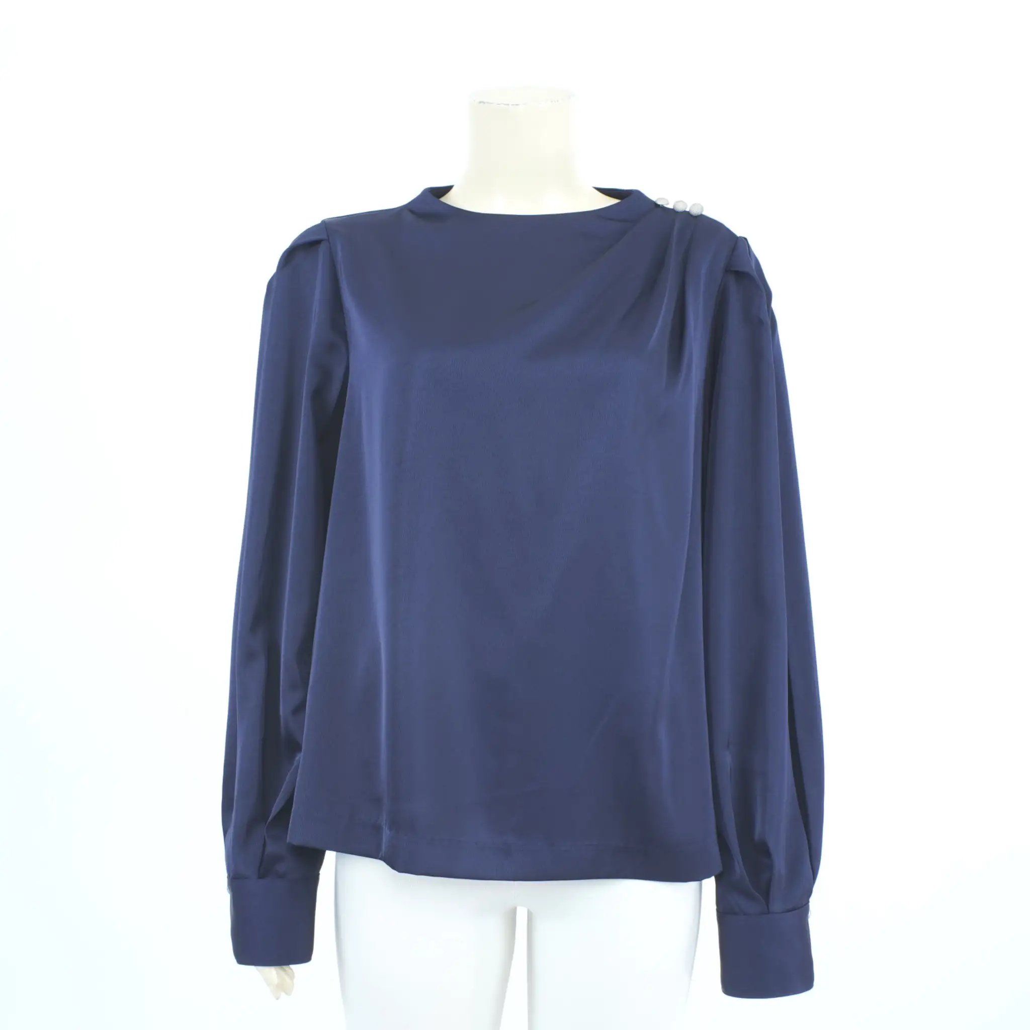 เสื้อคอตั้ง แต่งกระดุม แขนพองยาว - Image 2