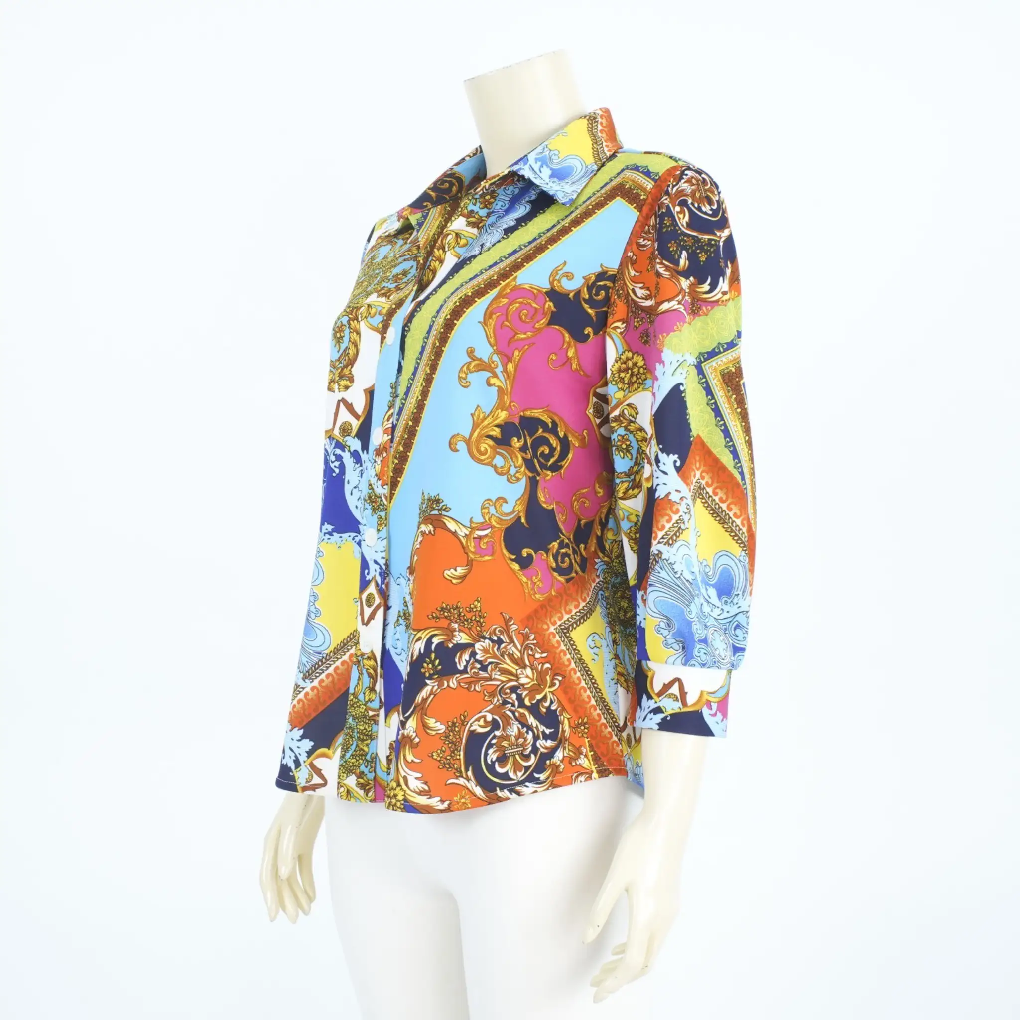 เสื้อเชิ้ตแขน 4 ส่วน เสริมขอบแขน ผ้าคูชั่นลายกราฟิก - Image 4