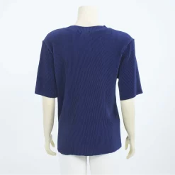 เซตเสื้อคอกลม และเสื้อคอวี  ผ้าอัดพลีทสีพื้น 2 ตัว (สงวนสิทธิ์ในการเลือก) - Image 2