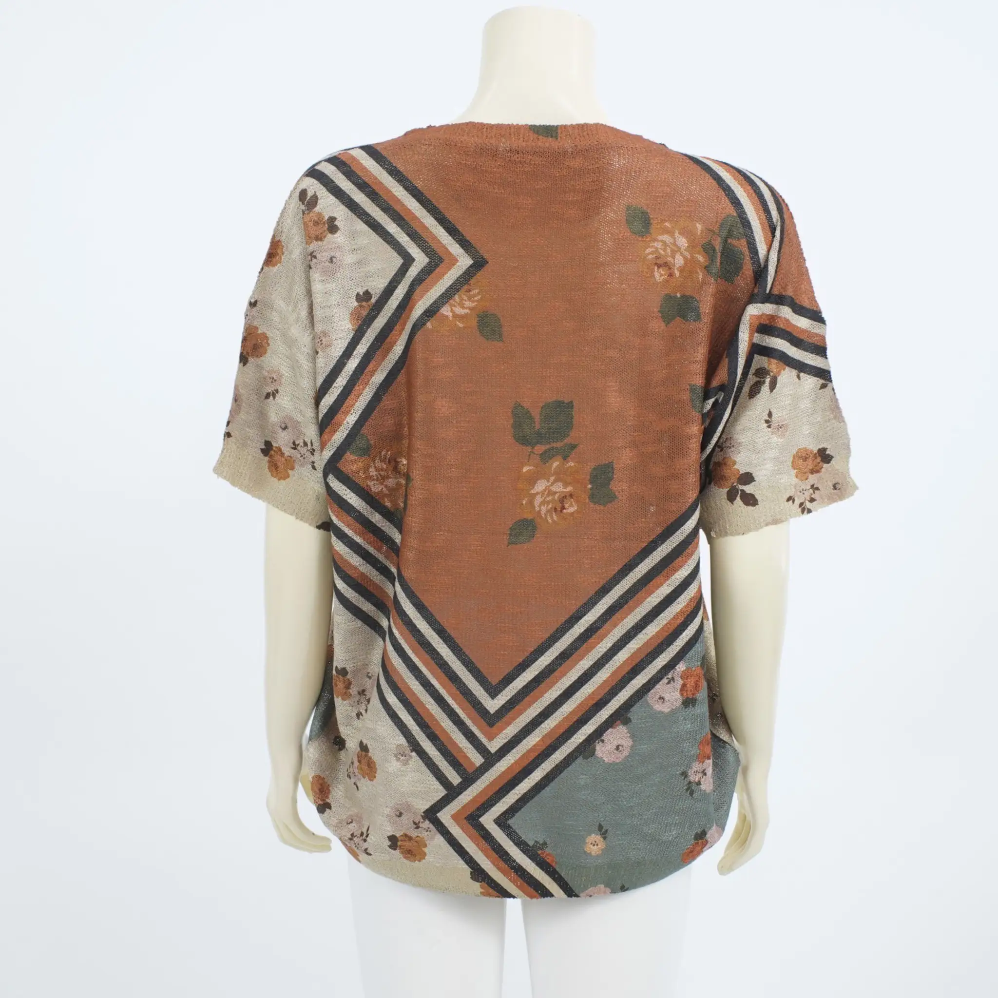 เสื้อคอกลม แขนสั้น ผ้าลินินผสมคอตตอน - Image 9