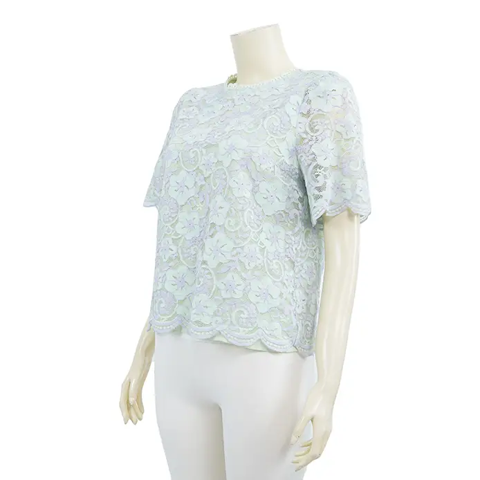 เสื้อคอกลมแขนกระบอกสั้นผ้าลูกไม้ลายดอกไม้สไตล์ทูโทน - Image 3